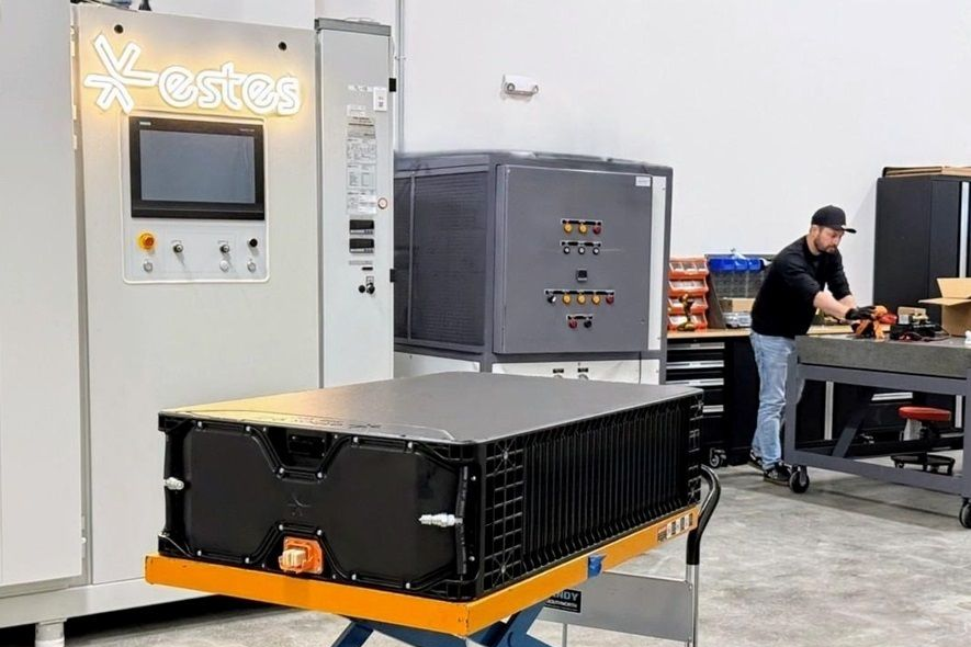 pin,  dien,  pin dien,  xe dien,  ev,  bmw,  dau tu,  start-up,  pin da nen tang,  BMW i Ventures,  Estes Energy Solutions,  Estes anh 1