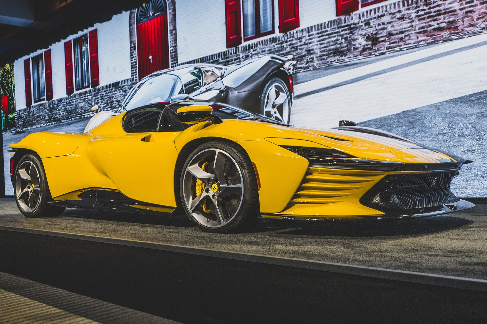 sieu xe,  ferrari,  laferrari,  daytona,  daytona sp3,  icona series,  ferrari daytona sp3,  dau gia,  monterey car week,  rm sotheby anh 2