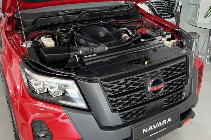 ban tai,  nissan,  navara,  nissan navara,  x-tremer,  navara x-tremer,  nissan navara x-tremer,  malaysia,  the thao,  facelift,  nang cap anh 12