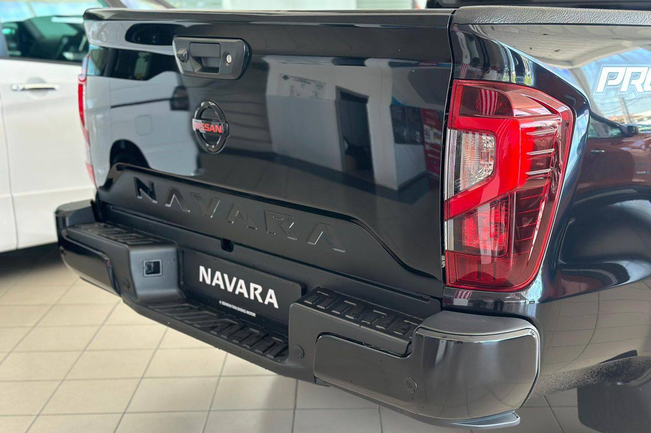 ban tai,  nissan,  navara,  nissan navara,  x-tremer,  navara x-tremer,  nissan navara x-tremer,  malaysia,  the thao,  facelift,  nang cap anh 8