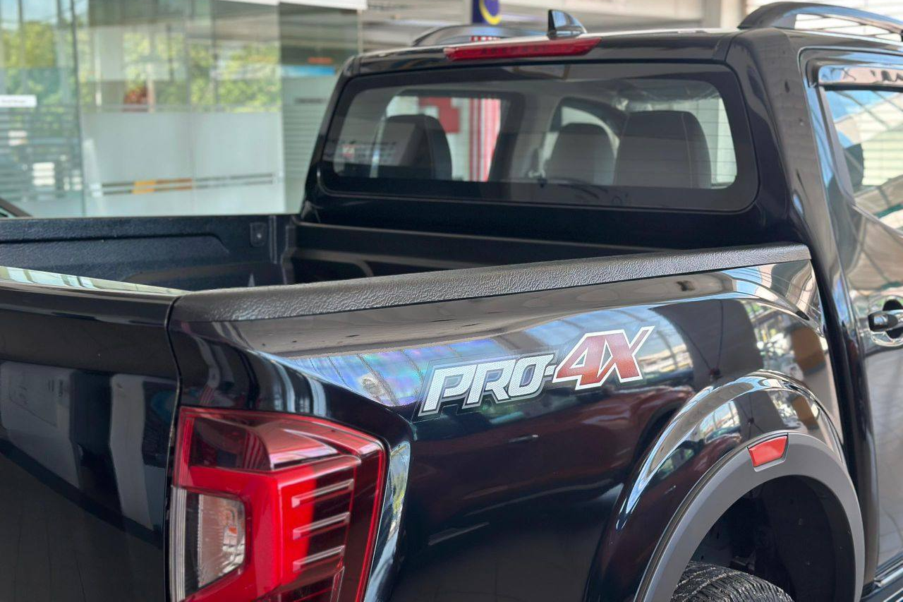 ban tai,  nissan,  navara,  nissan navara,  x-tremer,  navara x-tremer,  nissan navara x-tremer,  malaysia,  the thao,  facelift,  nang cap anh 7