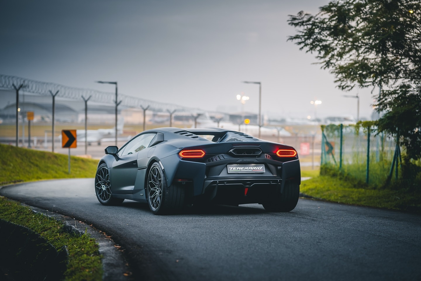 sieu xe,  hybrid,  lamborghini,  temerario,  revuelto,  lamborghini temerario,  urus,  phev,  singapore,  ra mat anh 12