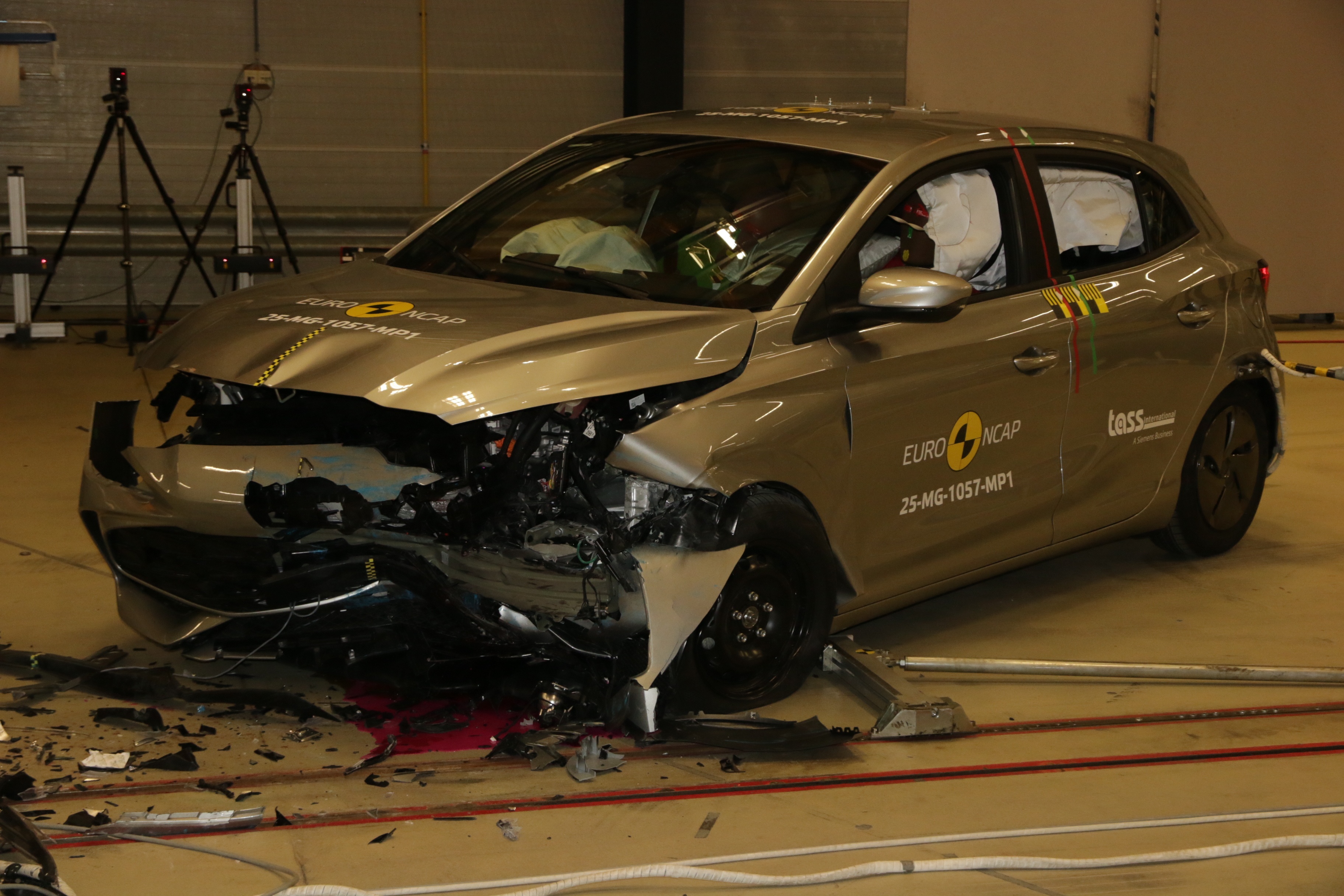 euro ncap,  ncap,  danh gia,  an toan,  danh gia an toan,  thu nghiem,  mg,  mg3,  mg5 anh 1