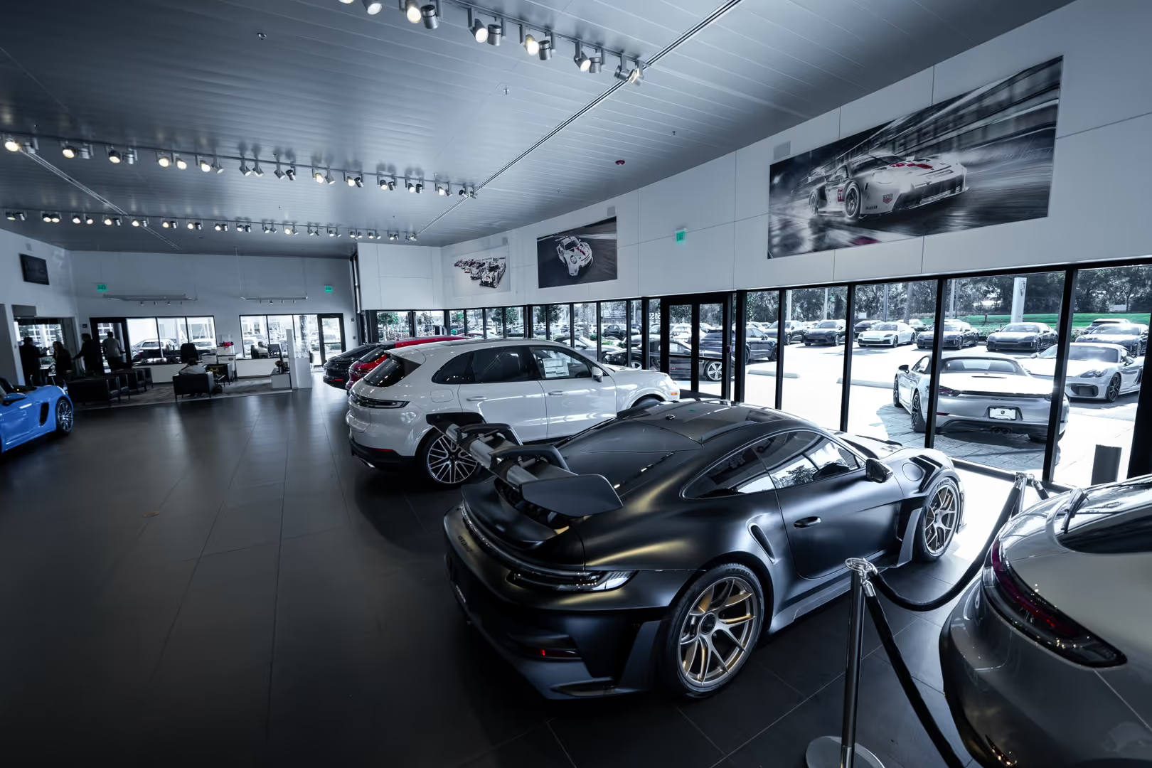 xe dien,  ev,  porsche,  hybrid,  dong co dien,  porsche k1,  cayman,  boxster,  taycan,  macan,  macan electric anh 3