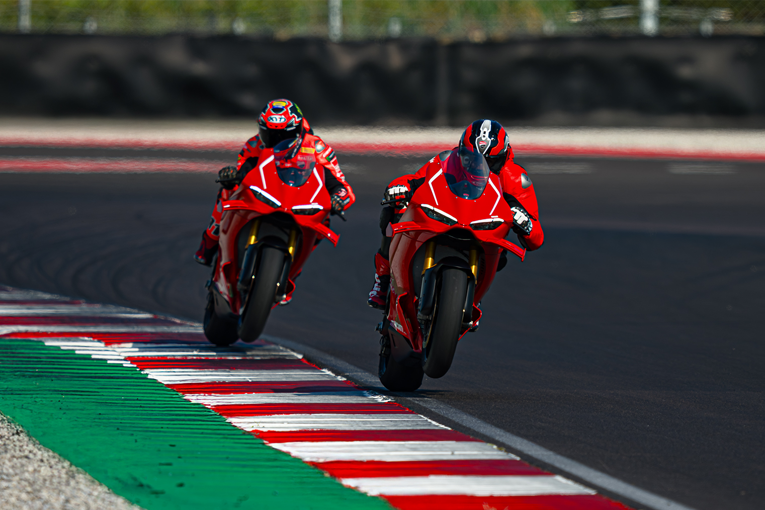 sieu moto,  moto,  ducati,  panigale,  panigale v4,  panigale v4 r,  v4r,  motogp,  worldsbk,  superbike anh 8