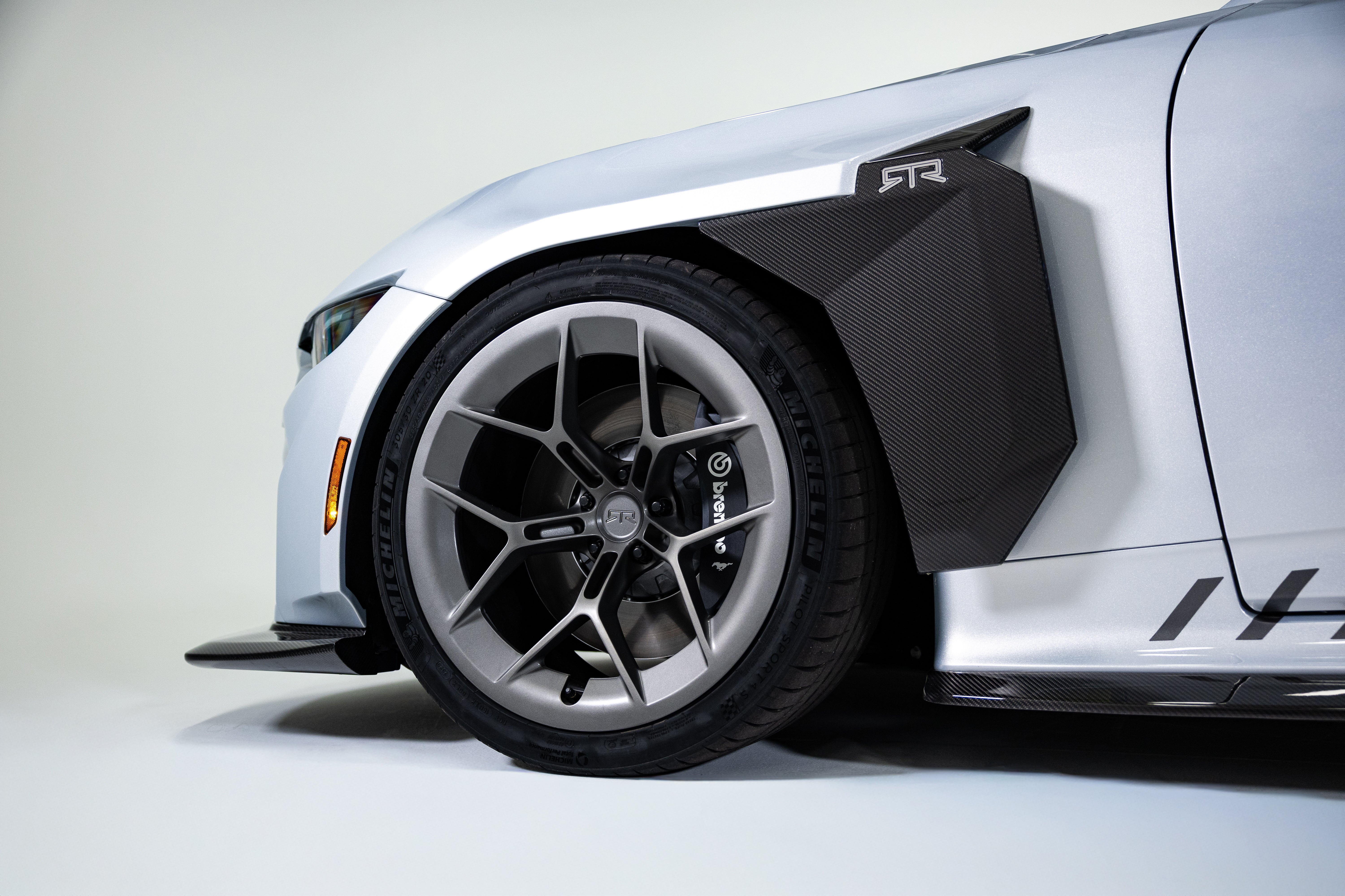 xe co bap,  ford,  ford mustang,  rtr,  rtr vehicles,  mustang rtr,  mustang rtr spec 5,  rtr spec 5,  xe do,  xe the thao,  v8 anh 6