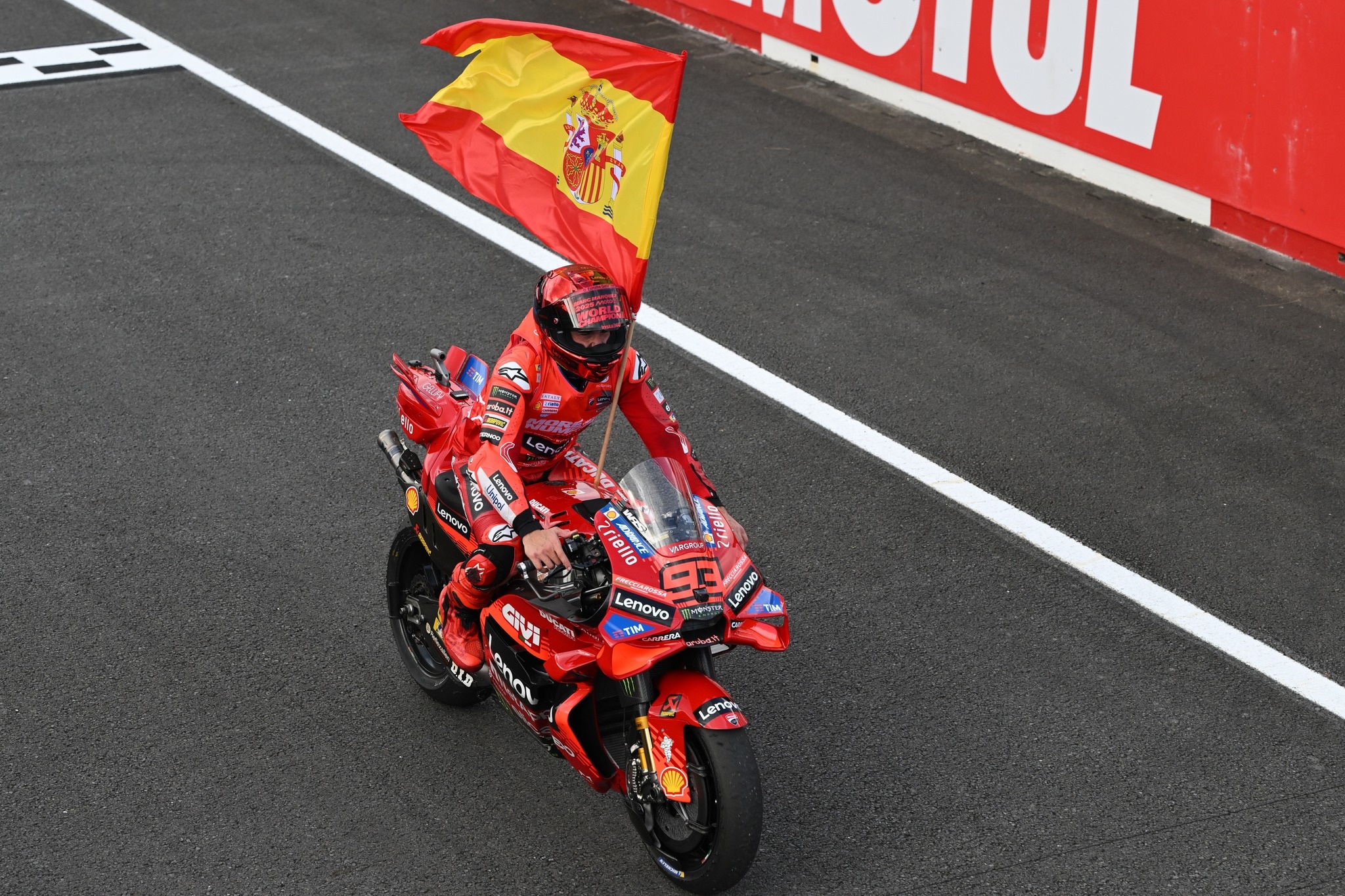 Marc Marquez,  93,  marc,  motogp,  vo dich,  nha vo dich,  motogp 2025,  Valentino Rossi,  ducati,  honda,  nhat ban anh 1