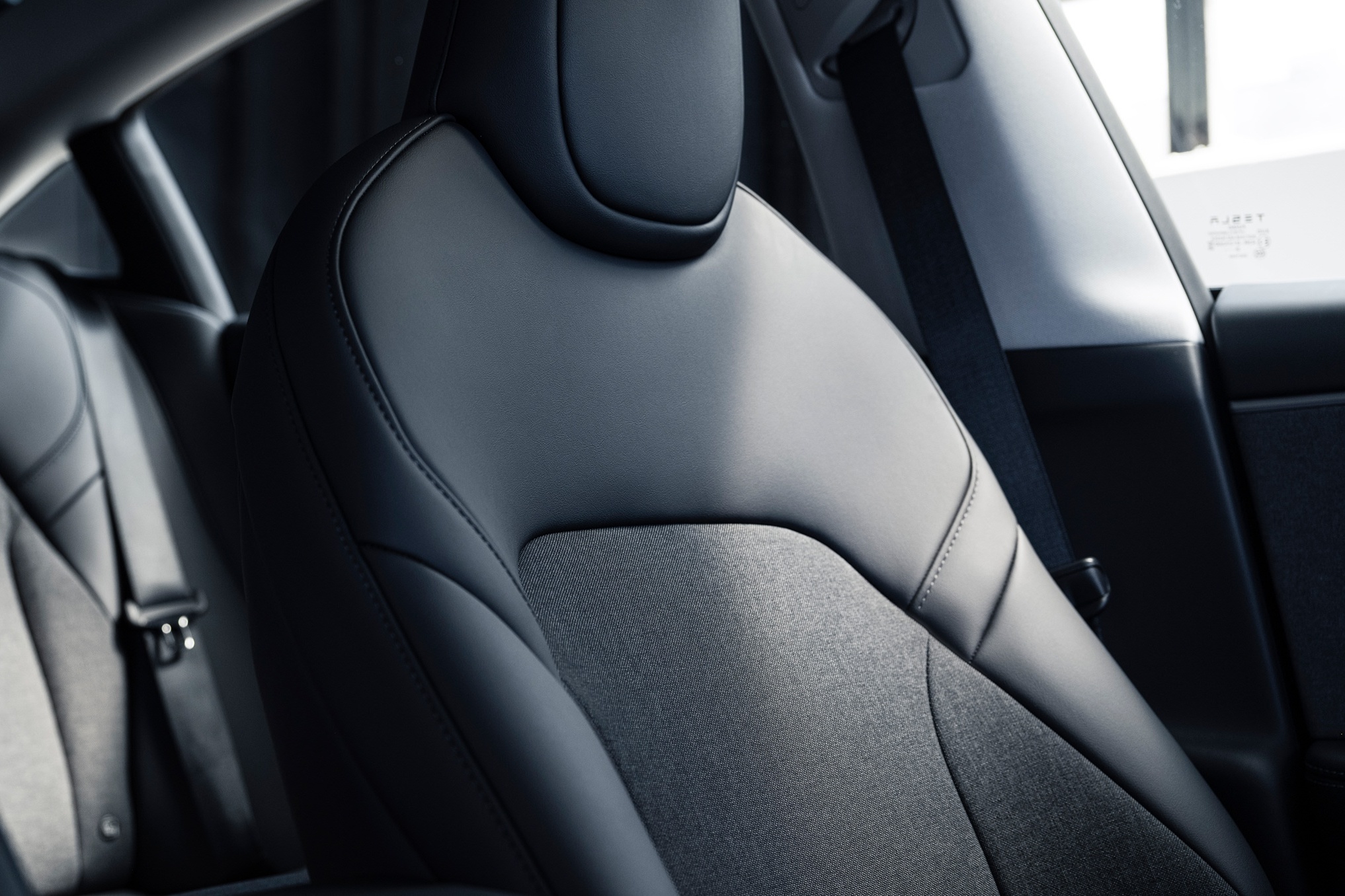 xe điện,  ev,  tesla,  tesla model 3,  model 3 standard,  tesla model 3 standard,  model y,  model y standard,  tesla model y standard ảnh 12 xe dien,  ev,  tesla,  tesla model 3,  model 3 standard,  tesla model 3 standard,  model y,  model y standard,  tesla model y standard anh 12