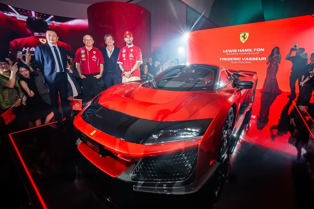 sieu xe,  hypercar,  ferrari,  ferrari f80,  f80,  singapore,  singapore gp,  singapore grand prix,  universo ferrari anh 1