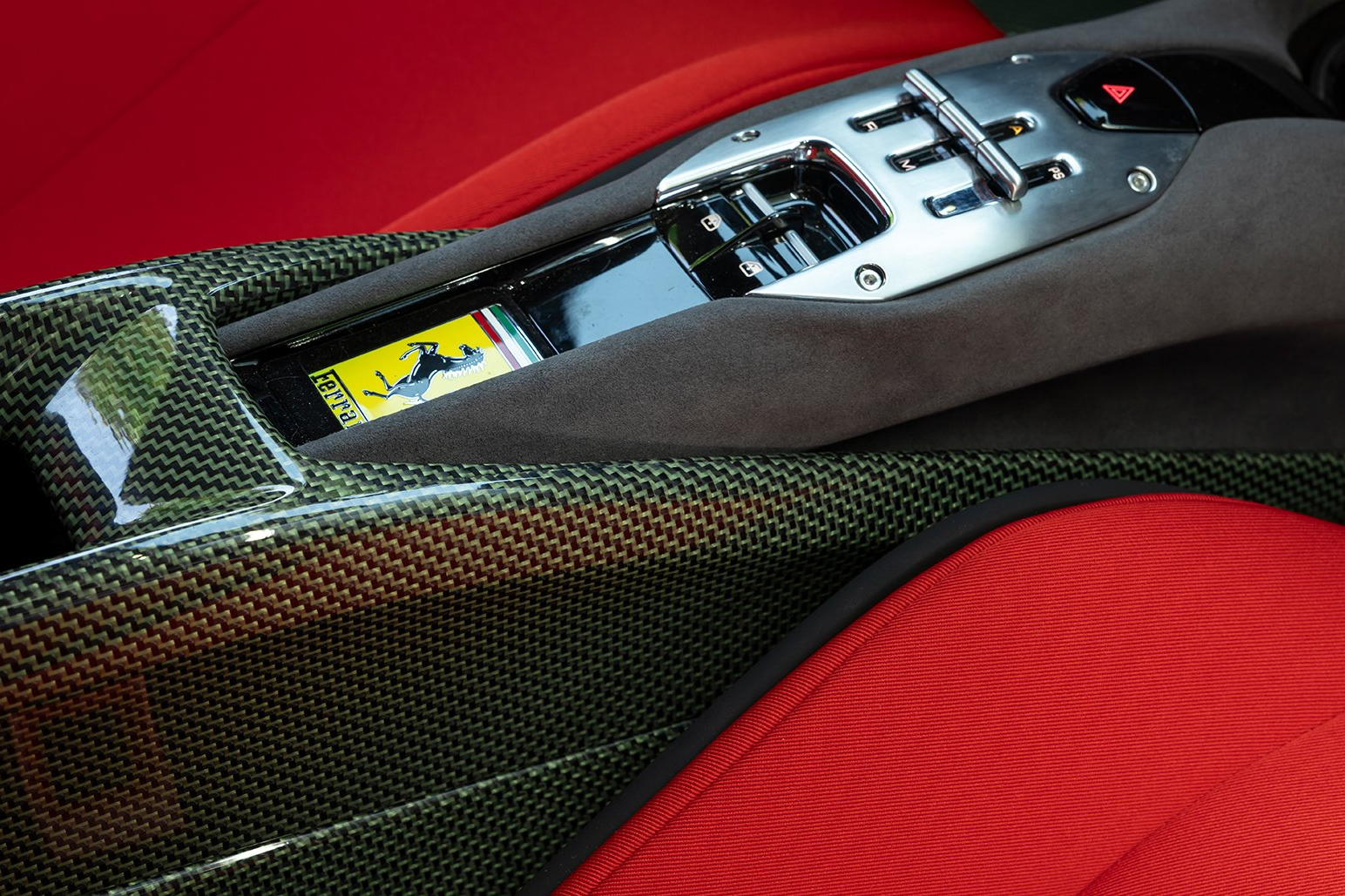 sieu xe,  ferrari,  ferrari 296,  296 gtb,  296,  ferrari 296 gtb,  sc40,  ferrari sc40,  f40,  ferrari f40,  special projects,  doc ban anh 12