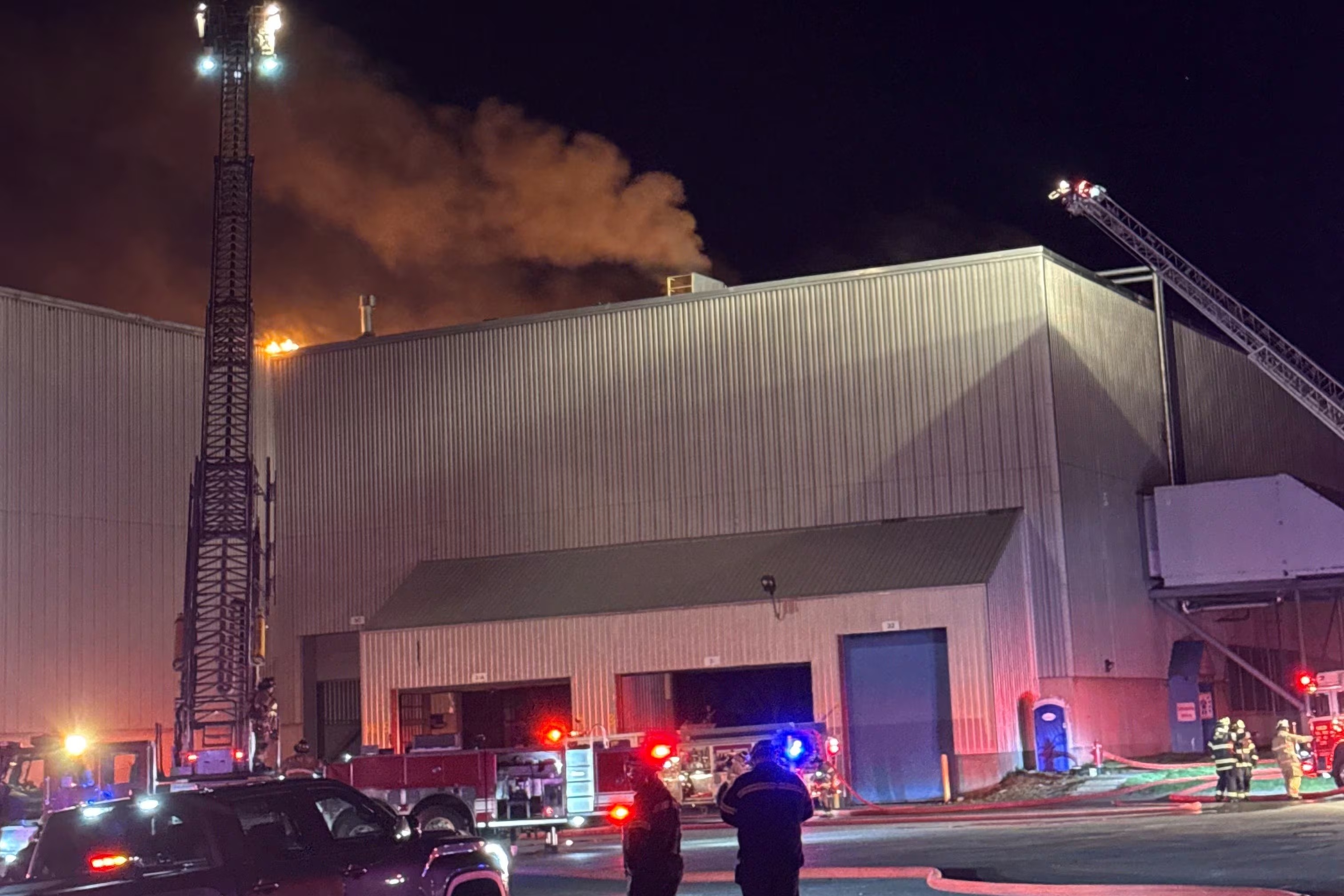 ban tai,  ford,  ford f-150,  f-150,  ban tai dien,  xe dien,  ev,  ford f-150 lightning,  f-150 lightning,  khai tu anh 2