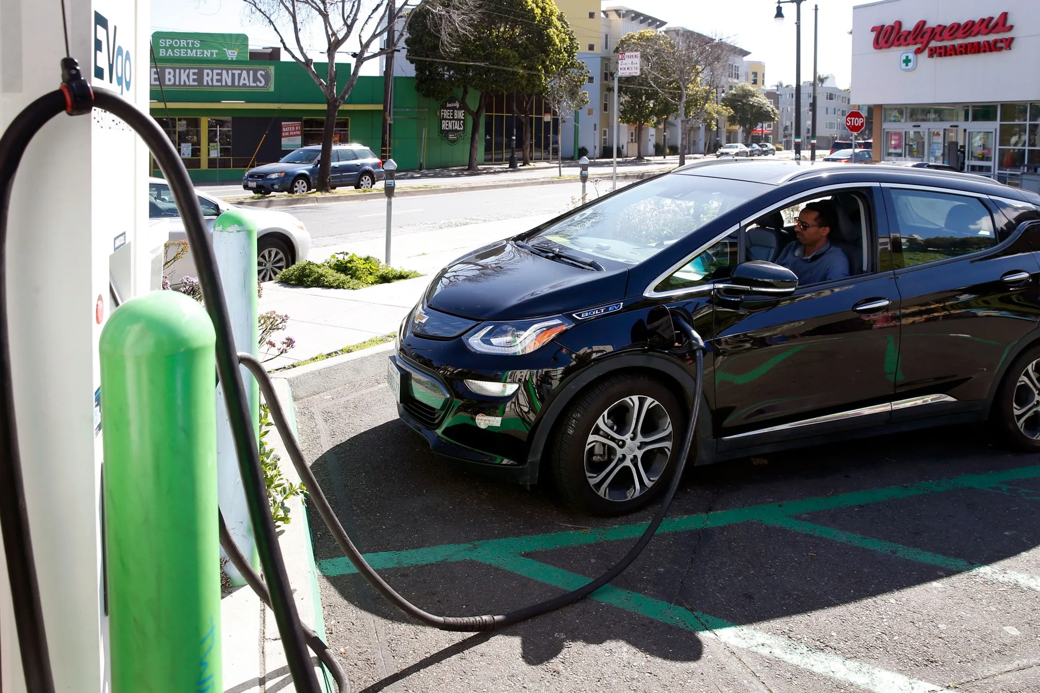 xe dien,  ev,  uber,  ho tro,  chuyen doi,  uber green,  uber electric,  hybrid anh 2