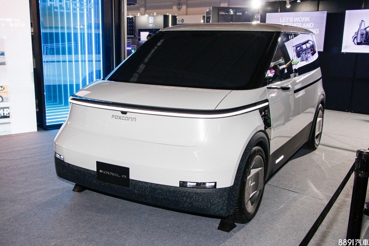 xe dien,  ev,  concept,  sharp,  ldk+,  sharp ldk+,  japan mobility show,  nhat ban,  foxconn,  model a,  foxconn model a anh 4