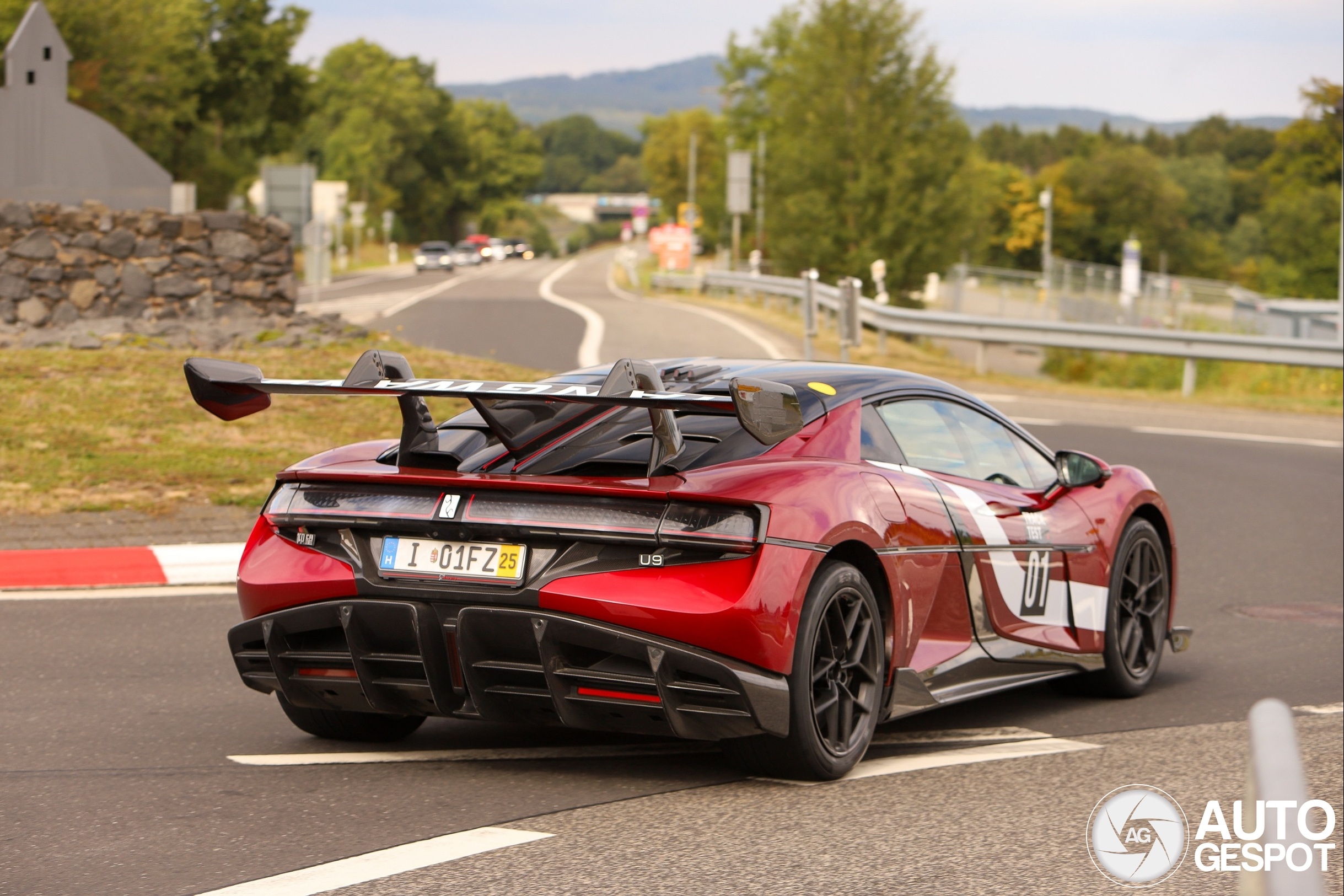 xe điện,  ev,  byd,  siêu xe,  hypercar,  siêu xe điện,  yangwang,  u9,  u9 xtreme,  yangwang u9 xtreme,  nurburgring ảnh 7 xe dien,  ev,  byd,  sieu xe,  hypercar,  sieu xe dien,  yangwang,  u9,  u9 xtreme,  yangwang u9 xtreme,  nurburgring anh 7