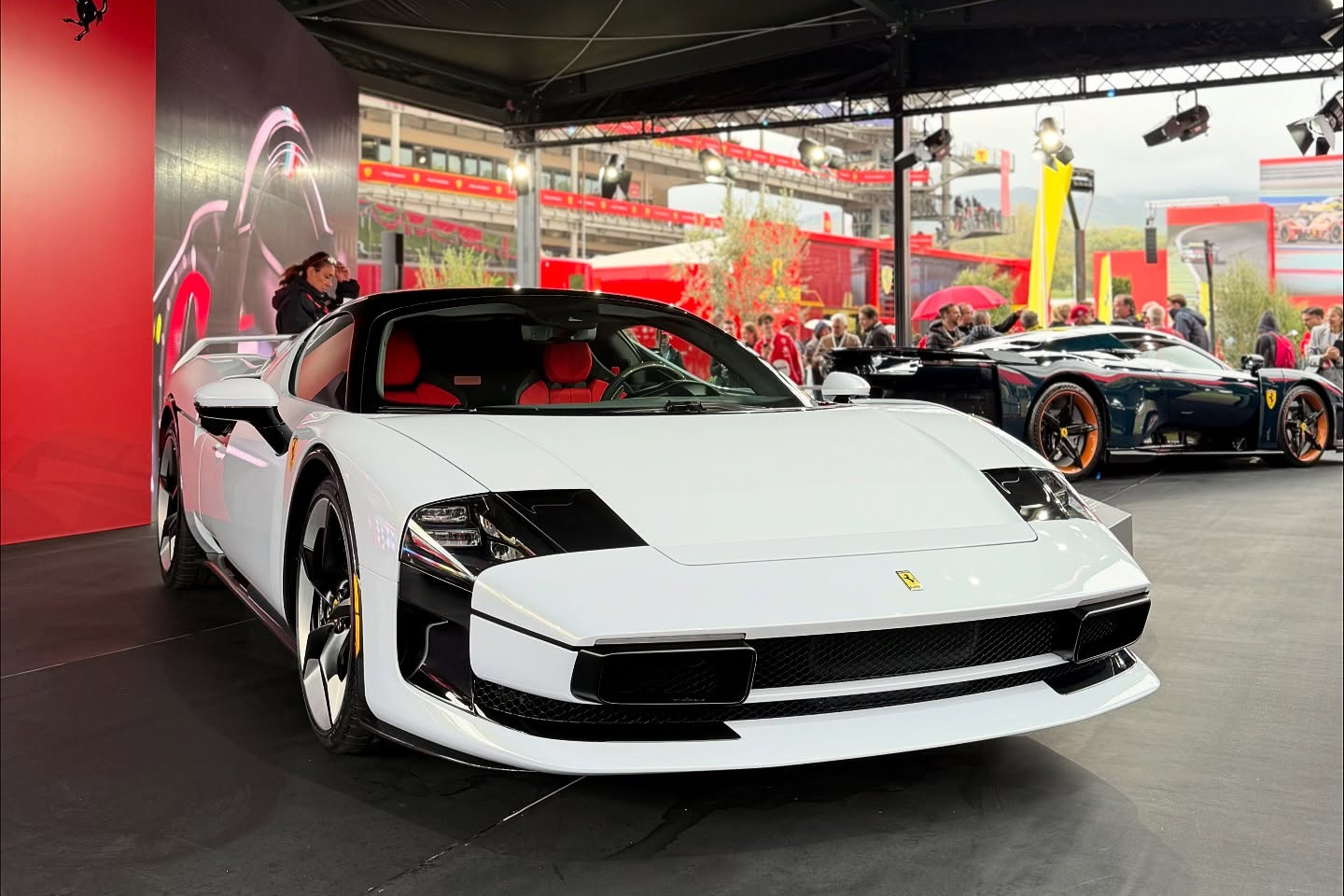 siêu xe,  ferrari,  ferrari 296,  ferrari 296 gtb,  ferrari sc40,  sc40,  độc bản,  độc nhất,  Finali Mondiali,  Special Projects,  Ferrari Styling Centre,  Flavio Manzoni ảnh 1 sieu xe,  ferrari,  ferrari 296,  ferrari 296 gtb,  ferrari sc40,  sc40,  doc ban,  doc nhat,  Finali Mondiali,  Special Projects,  Ferrari Styling Centre,  Flavio Manzoni anh 1