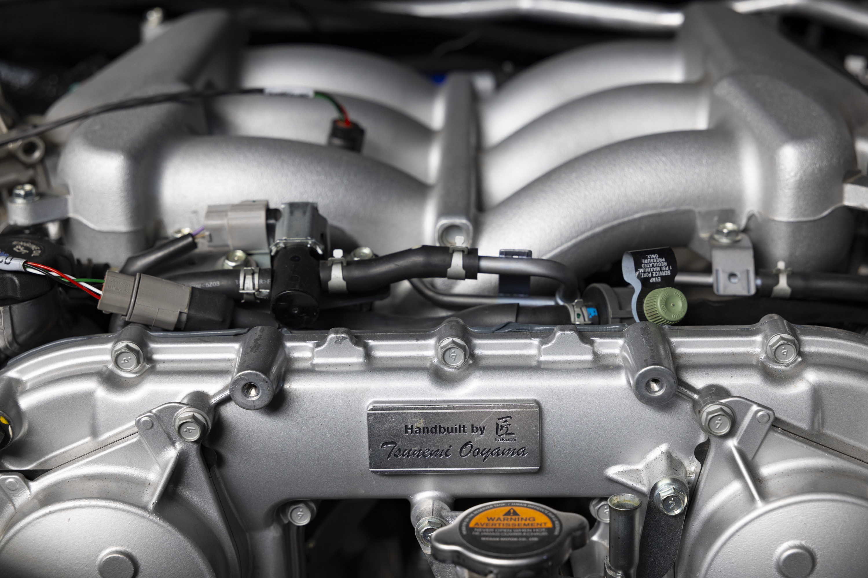 suv,  siêu xe,  nissan,  nissan gt-r,  gt-r,  infiniti,  infiniti qx80,  qx80,  qx80 r-spec ảnh 8 suv,  sieu xe,  nissan,  nissan gt-r,  gt-r,  infiniti,  infiniti qx80,  qx80,  qx80 r-spec anh 8