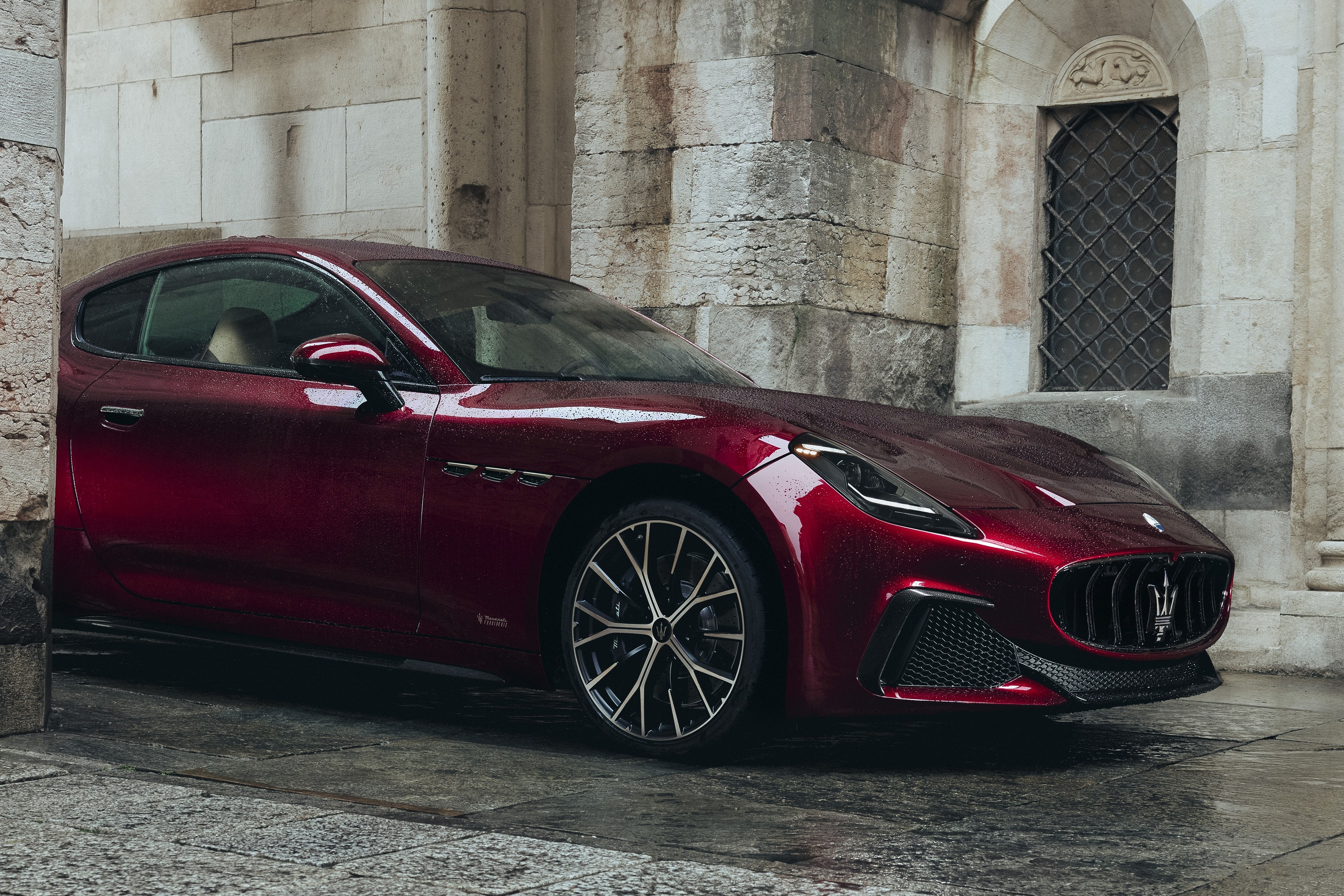 maserati,  granturismo,  grancabrio,  maserati granturismo,  maserati grancabrio,  xe the thao,  italy,  doc ban,  doc nhat,  Meccanica Lirica,  GranTurismo Meccanica Lirica,  Fuoriserie anh 2