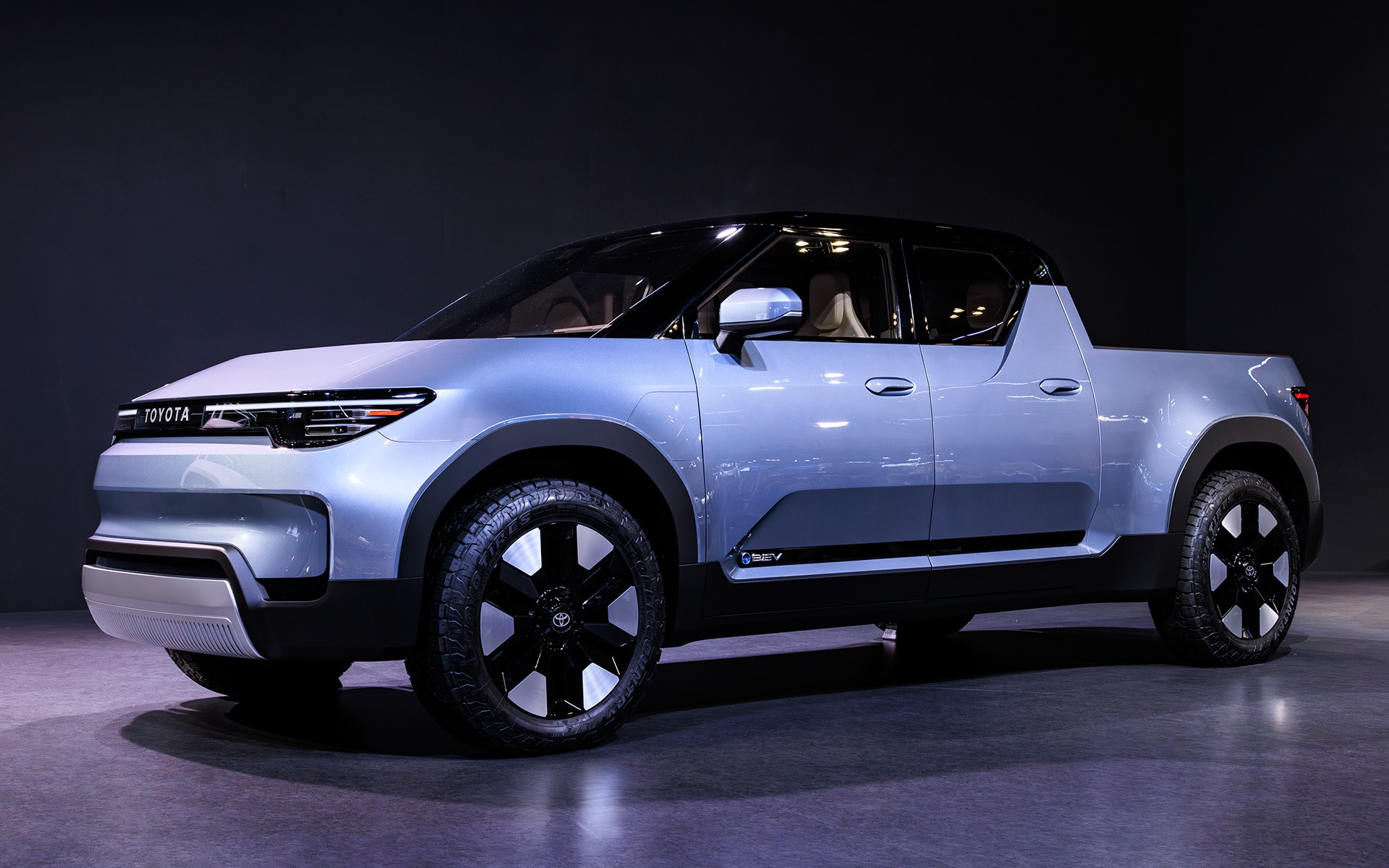 Toyota Land Cruiser se co them ban ban tai thuan dien? hinh anh