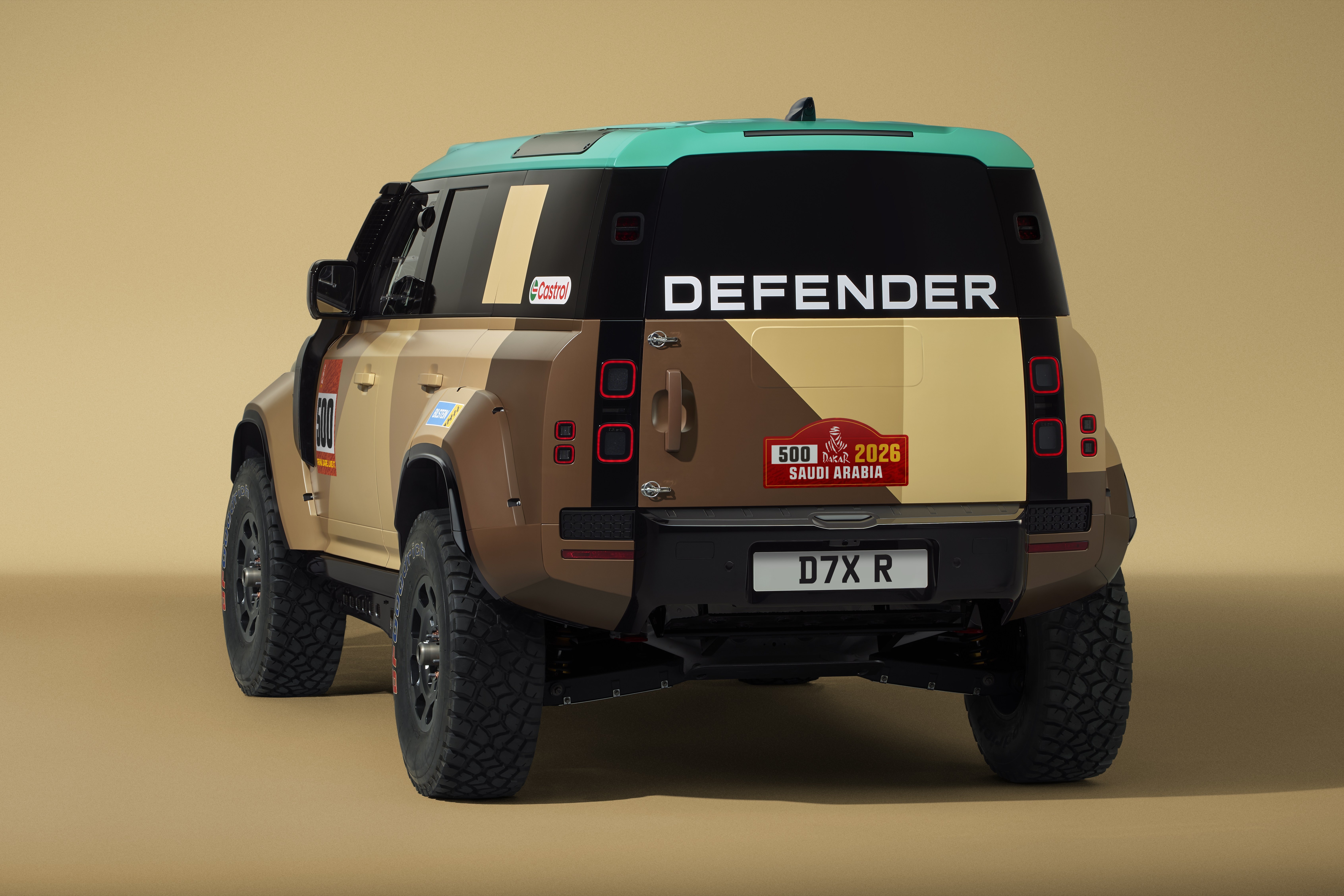 defender,  dakar rally,  defender octa,  xe dua anh 2
