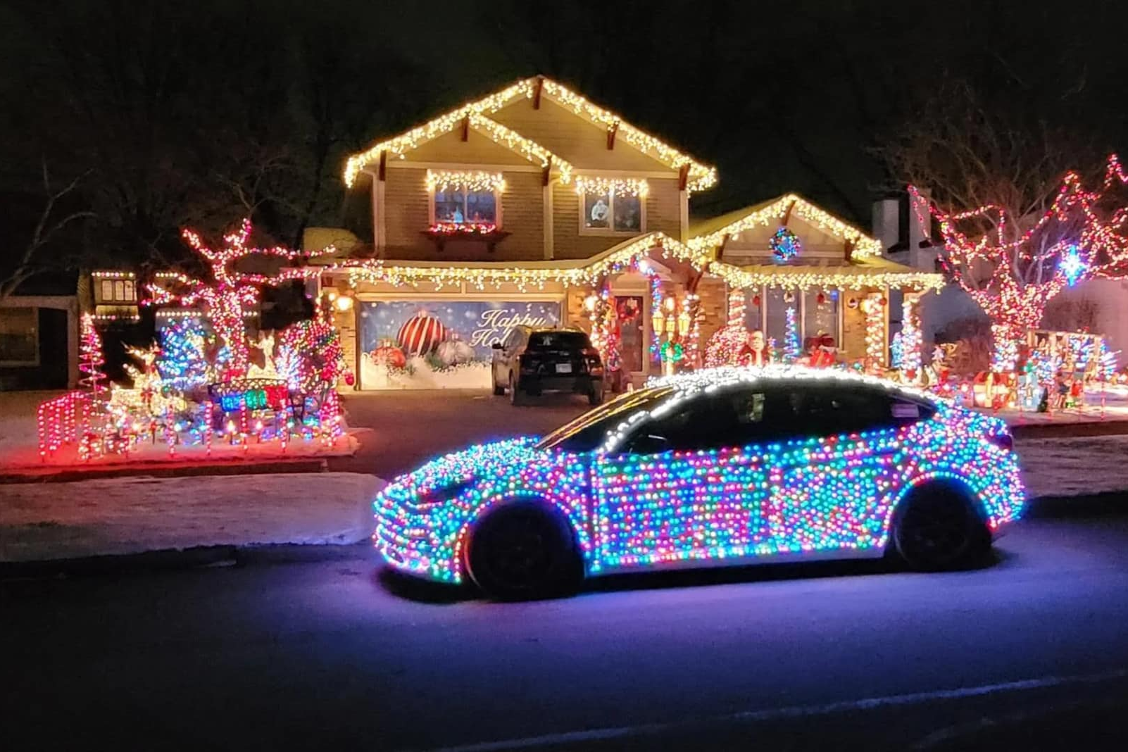 Tesla ra mat loat tinh nang mung Giang sinh 2025 hinh anh