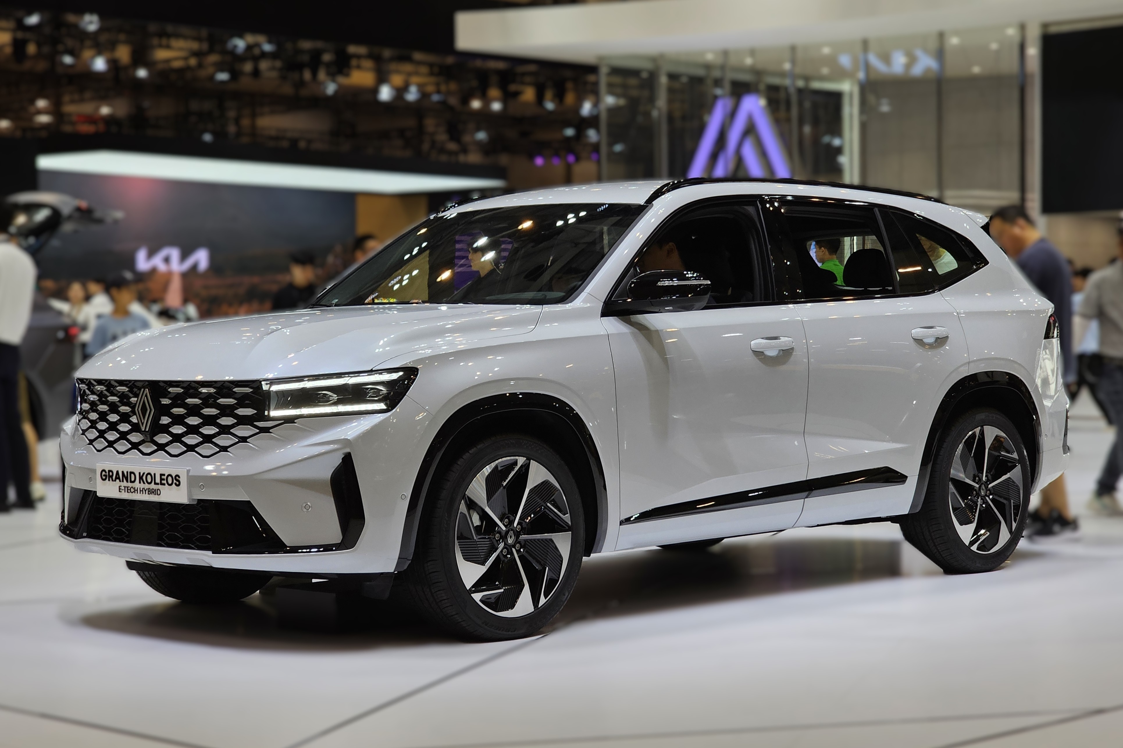 renault,  ford,  xe dien,  hop tac,  trung quoc anh 4