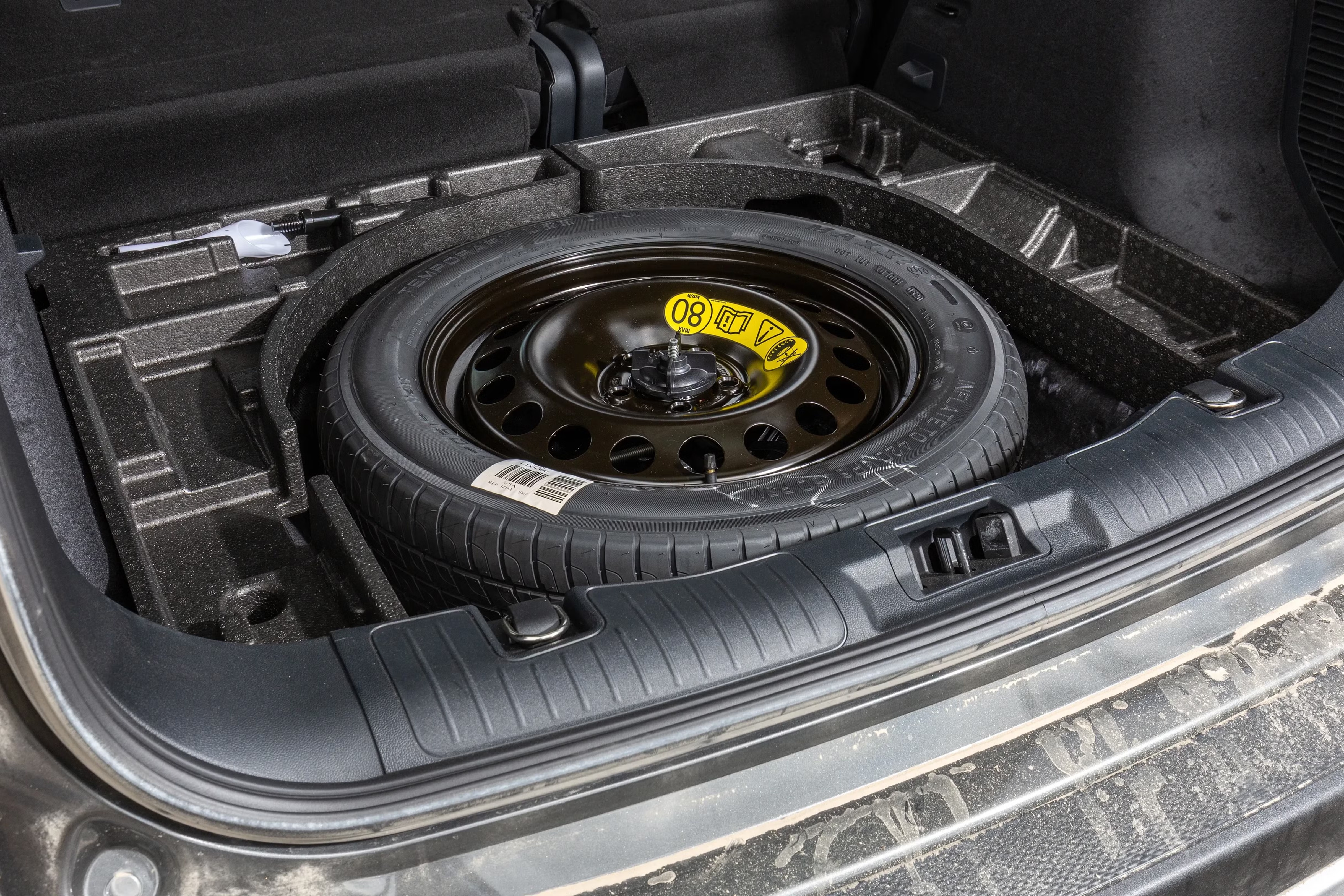 banh xe du phong,  lop,  banh du phong anh 3