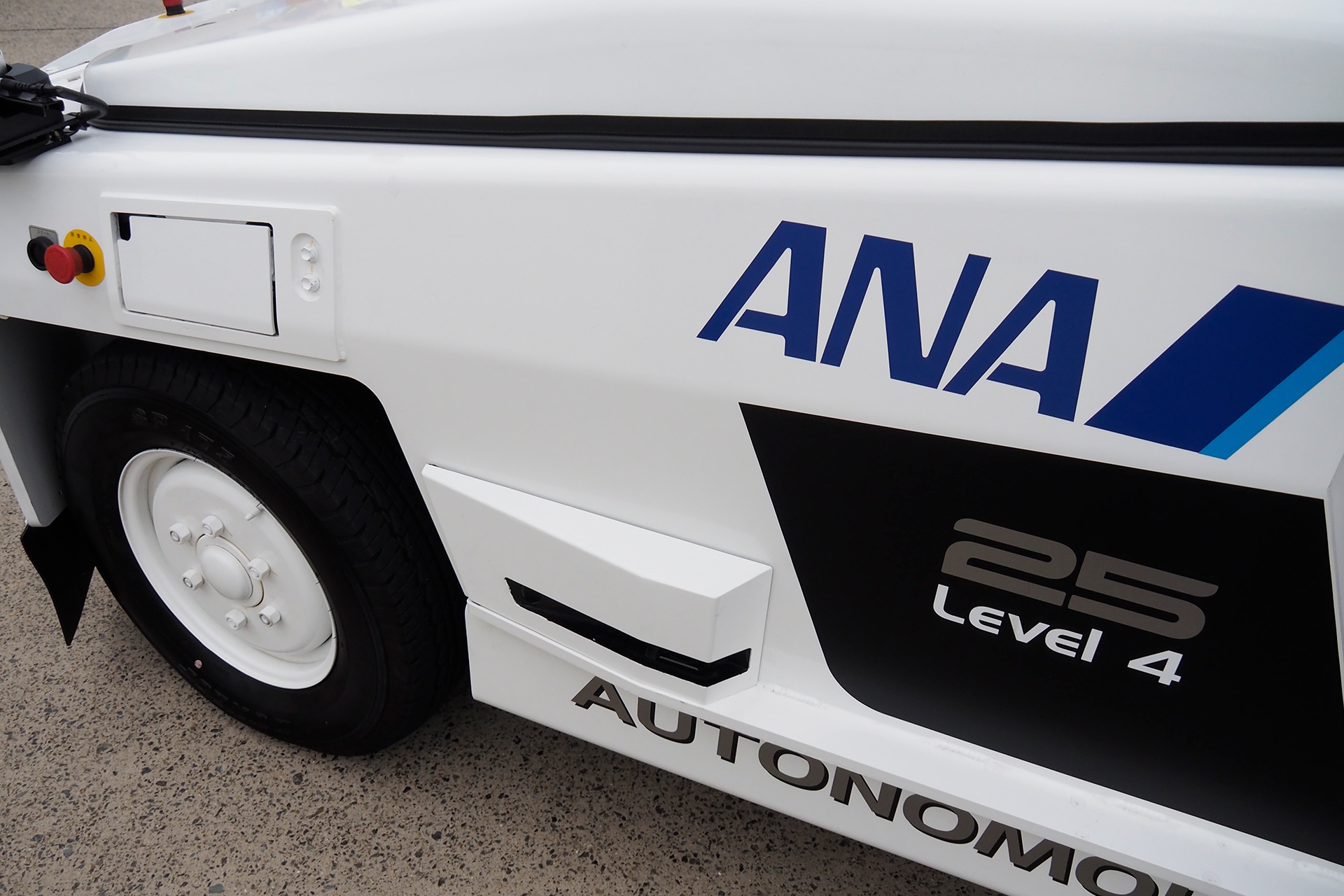 xe dau keo,  tu hanh,  san bay,  nhat ban,  haneda,  toyota anh 7