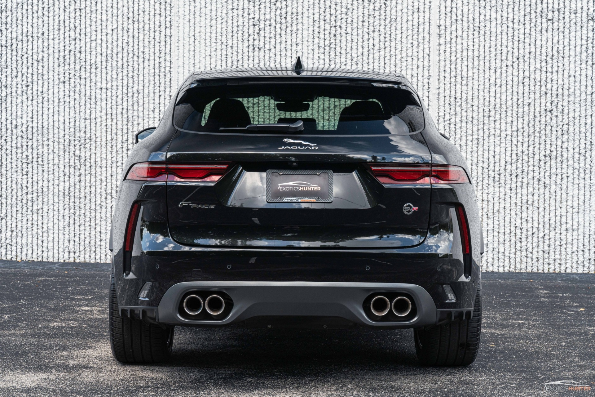 jaguar,  f-pace,  svr,  cuoi cung,  may xang,  dong co dot trong anh 12