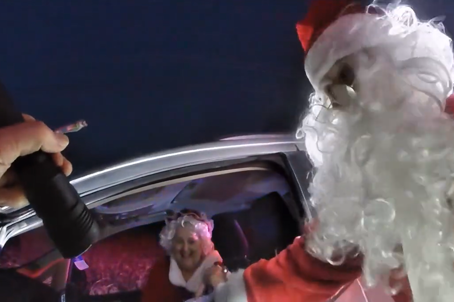 noel,  giang sinh,  ong gia noel,  canh sat,  my anh 2