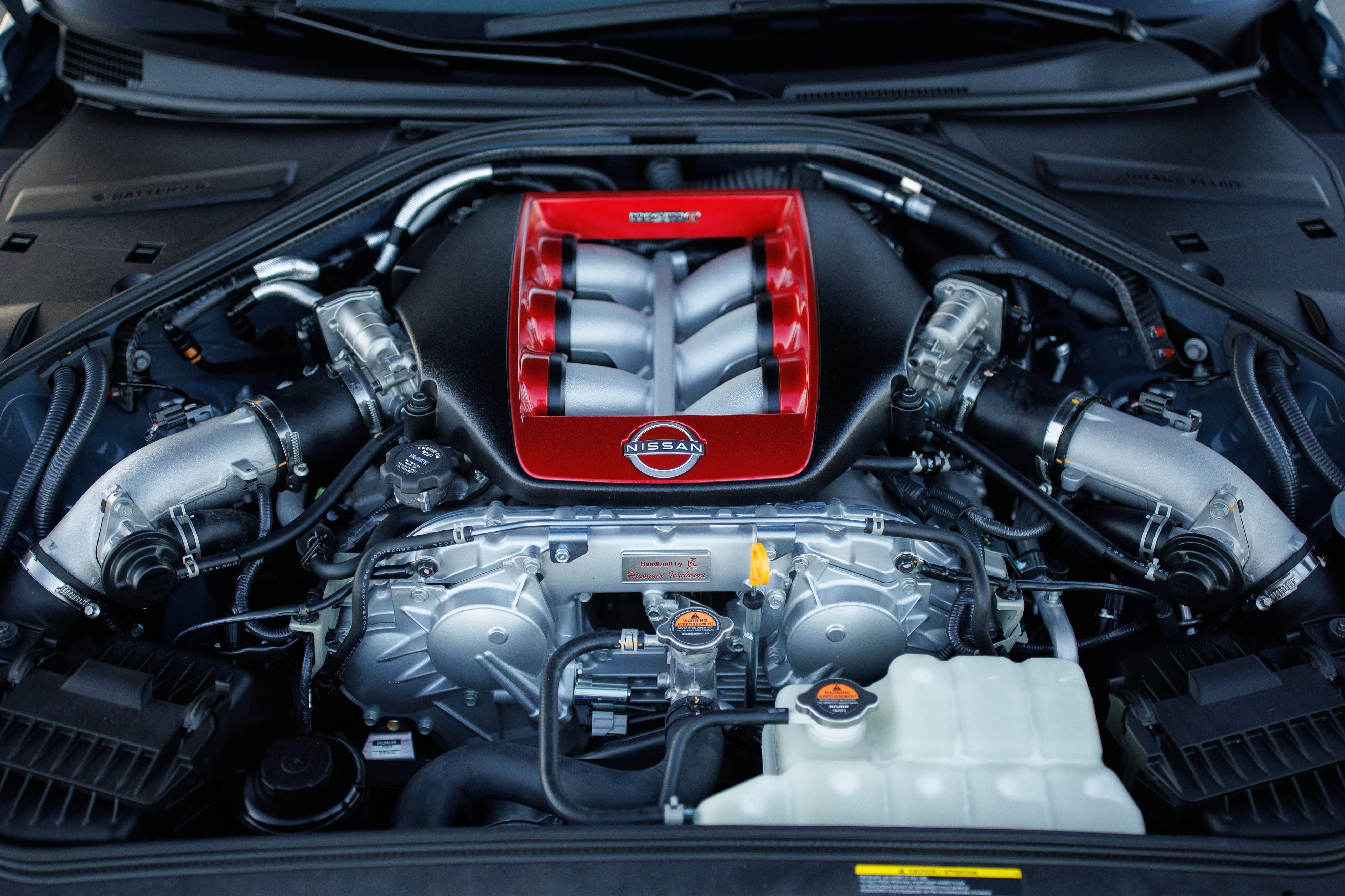 Dong co twin-turbo co ton xang khong? hinh anh