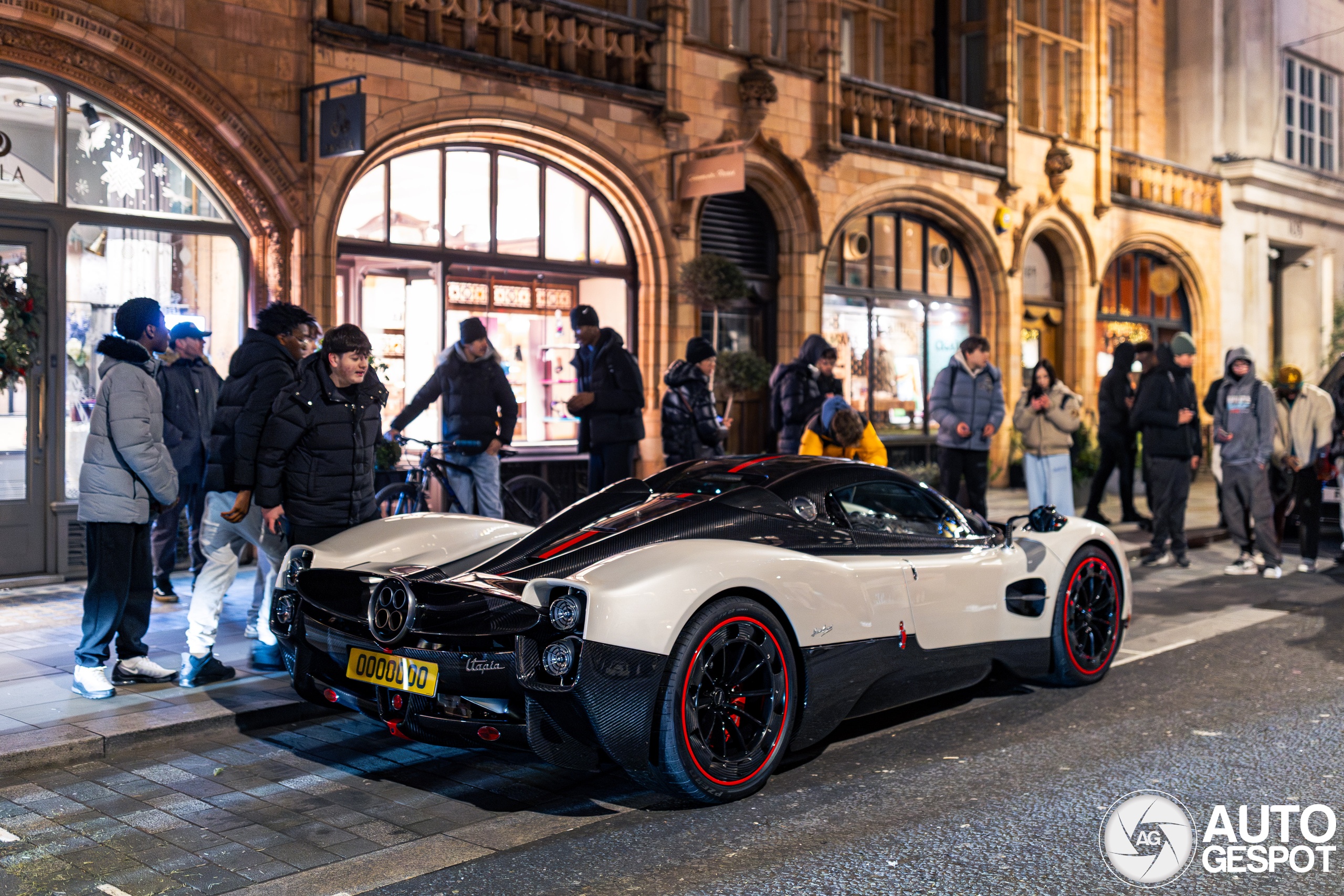 pagani,  utopia,  sieu xe,  london anh 9