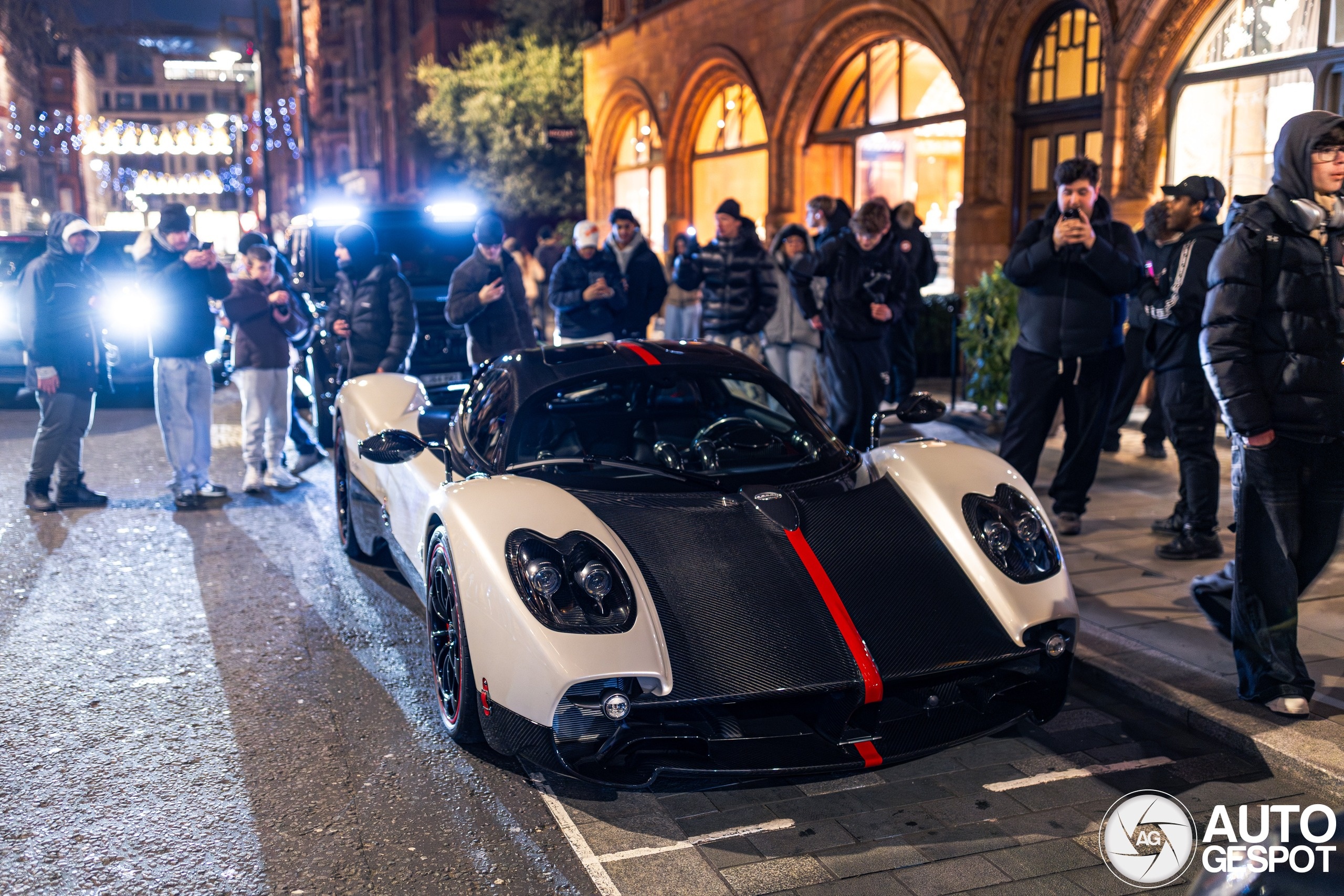 pagani,  utopia,  sieu xe,  london anh 8