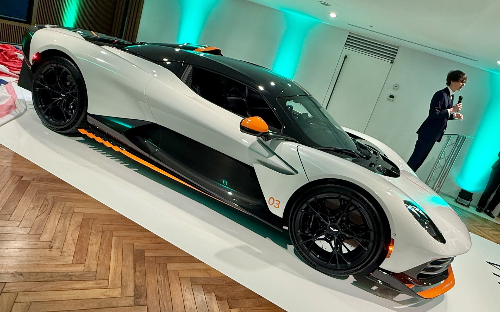 aston martin,  sieu xe,  valhalla,  nhat ban anh 4