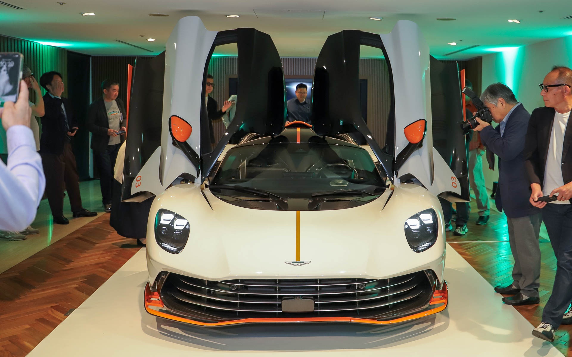 aston martin,  sieu xe,  valhalla,  nhat ban anh 17