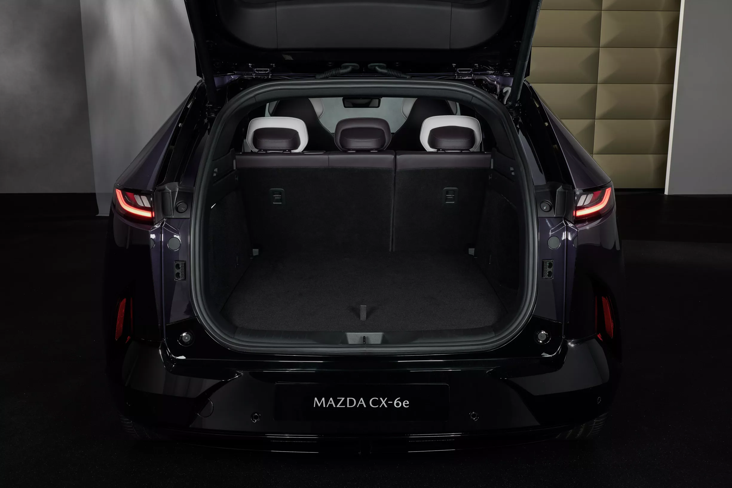 mazda,  cx-6e,  ev,  xe dien,  mazda cx-6e,  chau au,  trung quoc anh 15