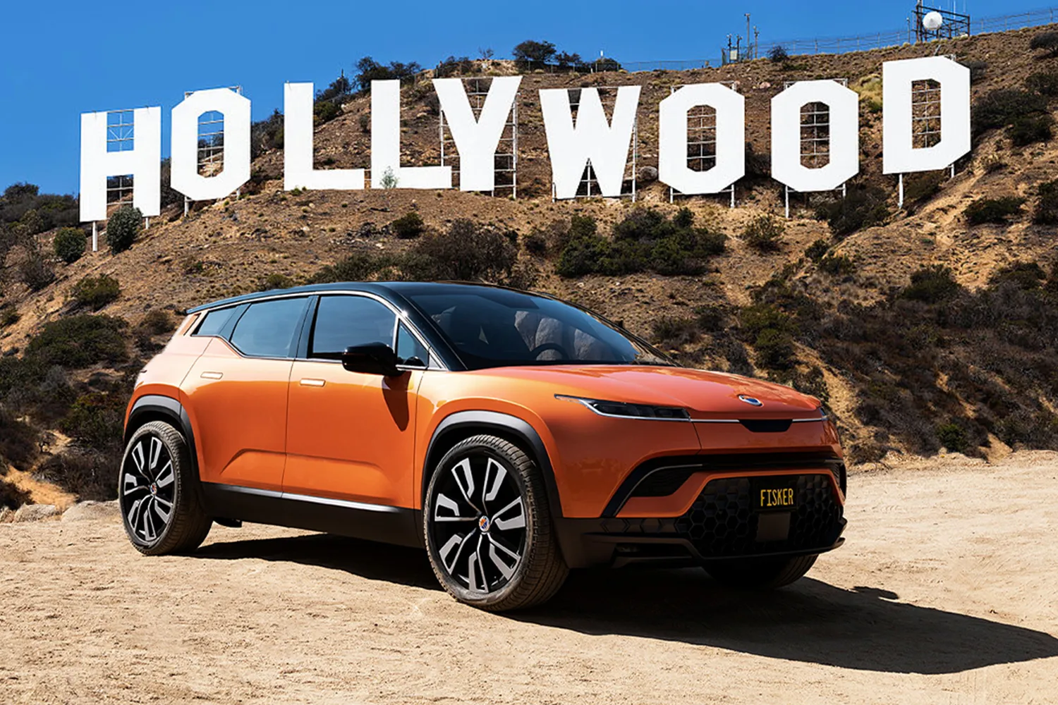 California de xuat goi hoan thue 200 trieu USD de kich cau xe dien hinh anh