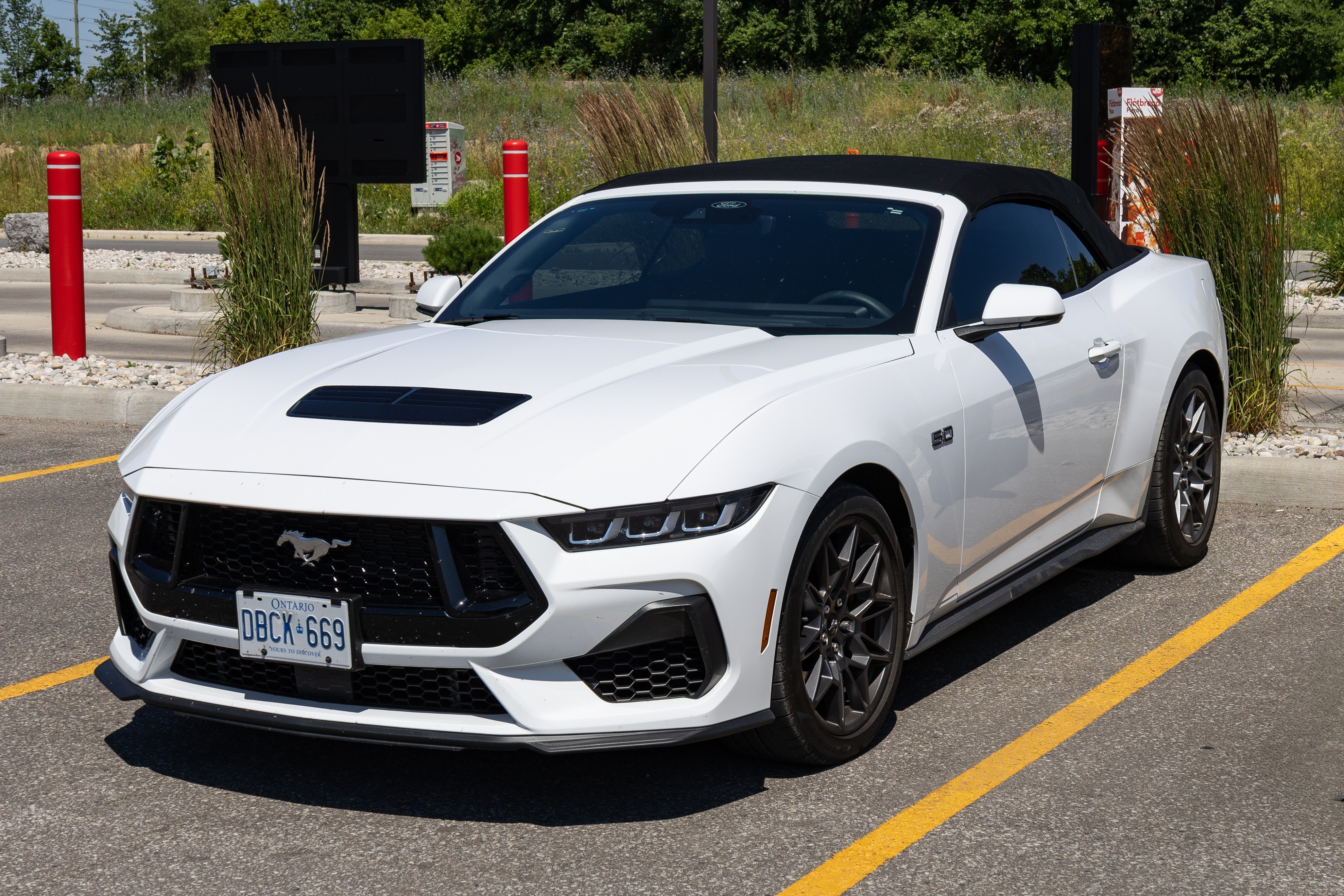 Ford Mustang van la xe the thao ban chay nhat tai My vao nam 2025 hinh anh