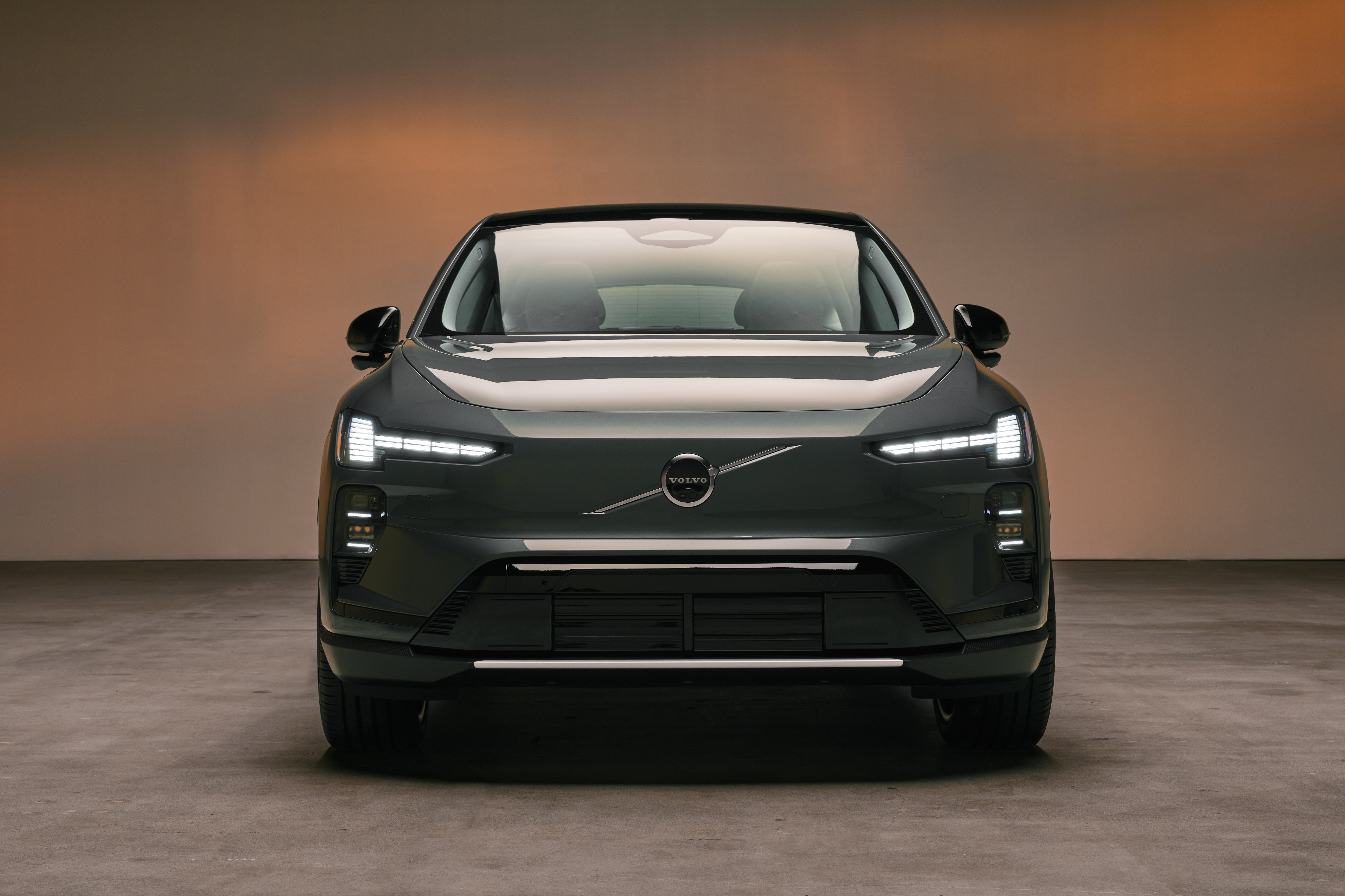 volvo ex60,  ex60,  volvo,  xe dien,  thuan dien,  ev anh 3