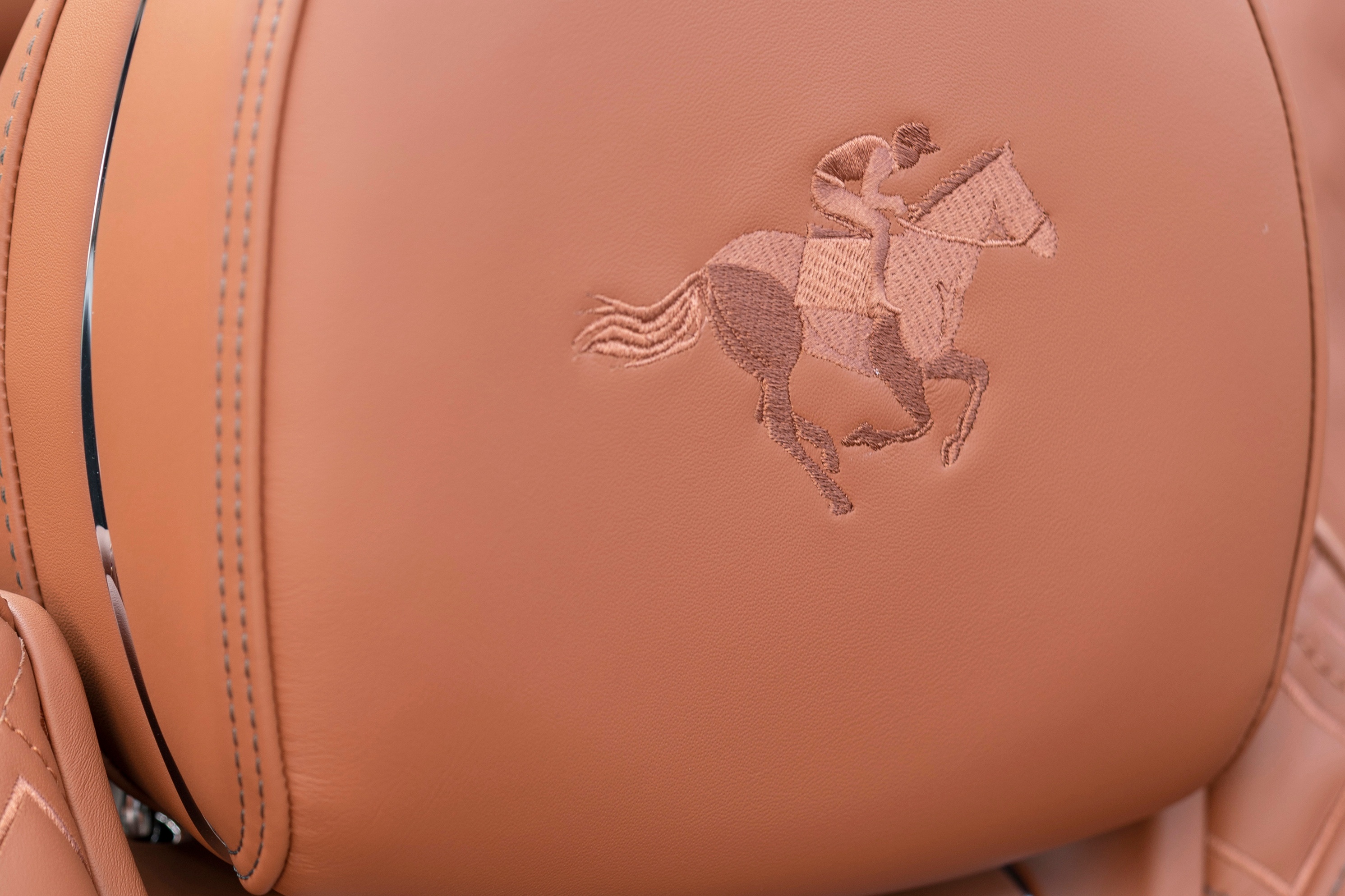 ngựa, xe, siêu xe, hypercar, bugatti, ferrari, koenigsegg, ford mustang, ford bronco, porsche, rolls-royce, bmw, mini ảnh 24 ngua, xe, sieu xe, hypercar, bugatti, ferrari, koenigsegg, ford mustang, ford bronco, porsche, rolls-royce, bmw, mini anh 24