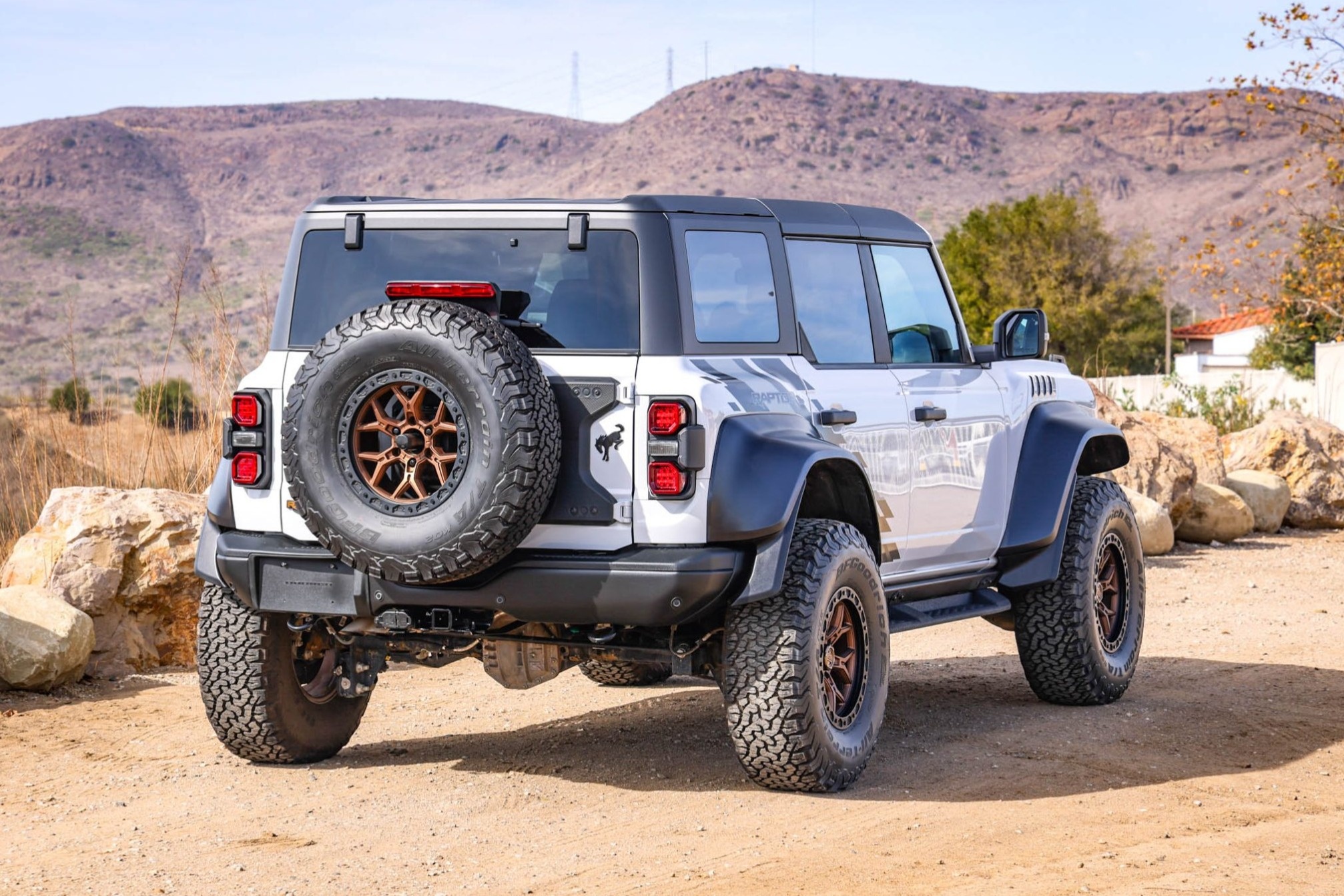 ngựa, xe, siêu xe, hypercar, bugatti, ferrari, koenigsegg, ford mustang, ford bronco, porsche, rolls-royce, bmw, mini ảnh 9 ngua, xe, sieu xe, hypercar, bugatti, ferrari, koenigsegg, ford mustang, ford bronco, porsche, rolls-royce, bmw, mini anh 9