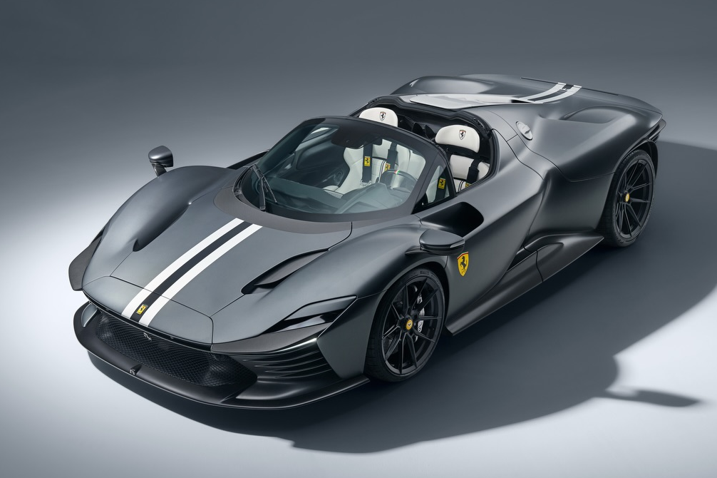 Sieu xe Ferrari Daytona SP3 dau tien tren the gioi lot xac o suc manh hinh anh