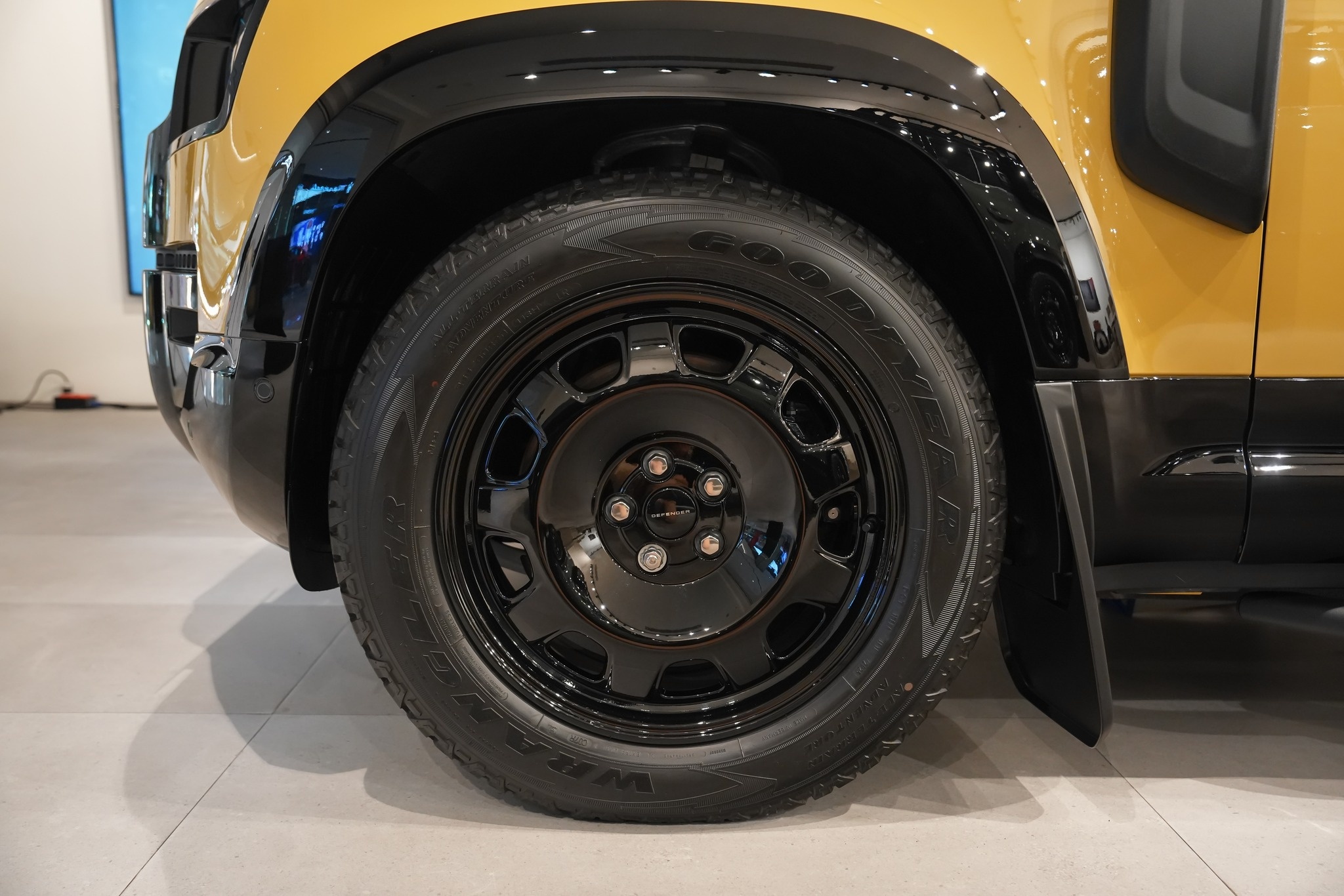 defender,  defender trophy,  defender trophy edition,  defender 110,  thai lan,  camel trophy,  suv anh 4