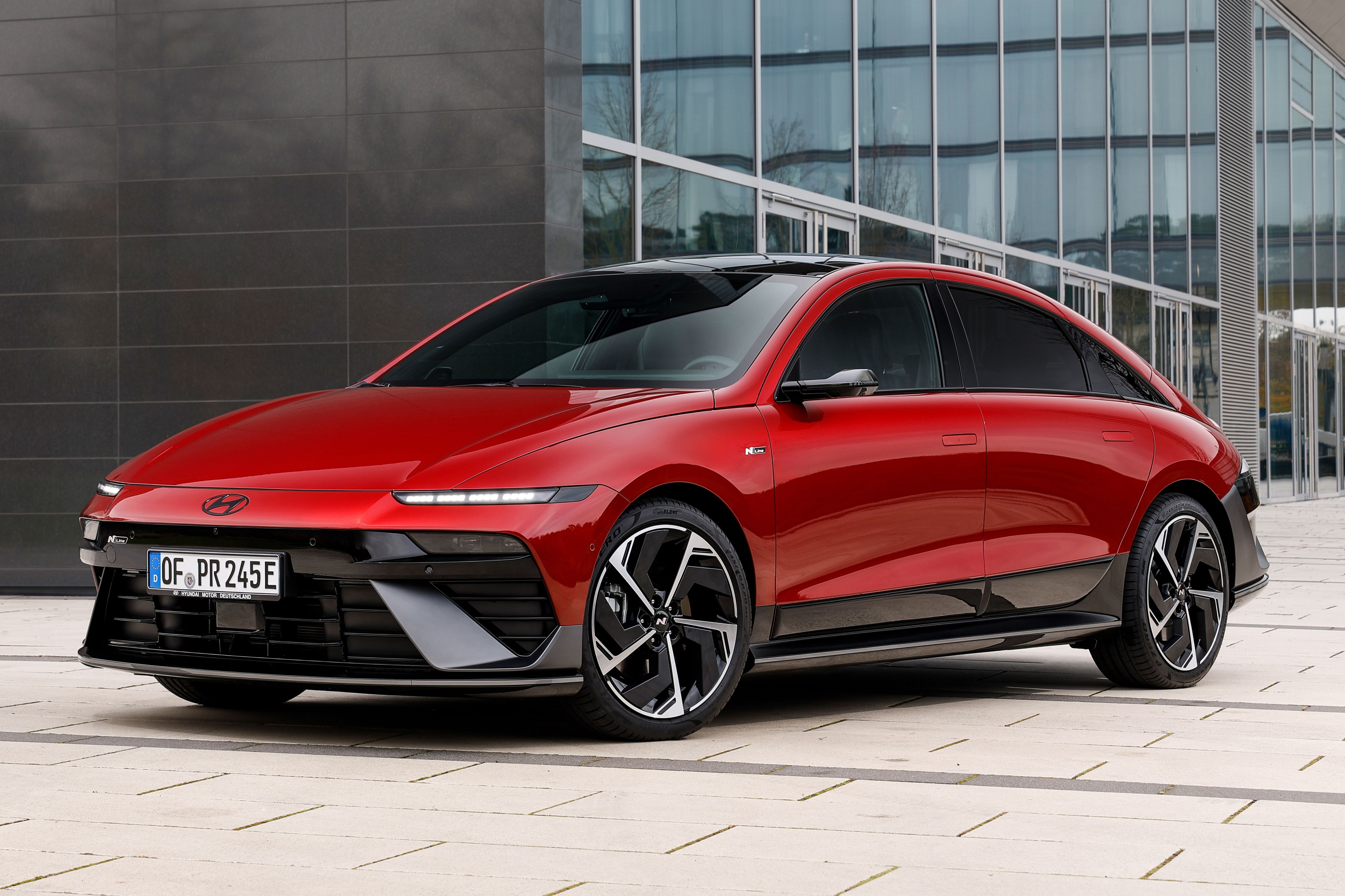 Hyundai Ioniq 6 ban tieu chuan dung phan phoi tai My va Canada hinh anh