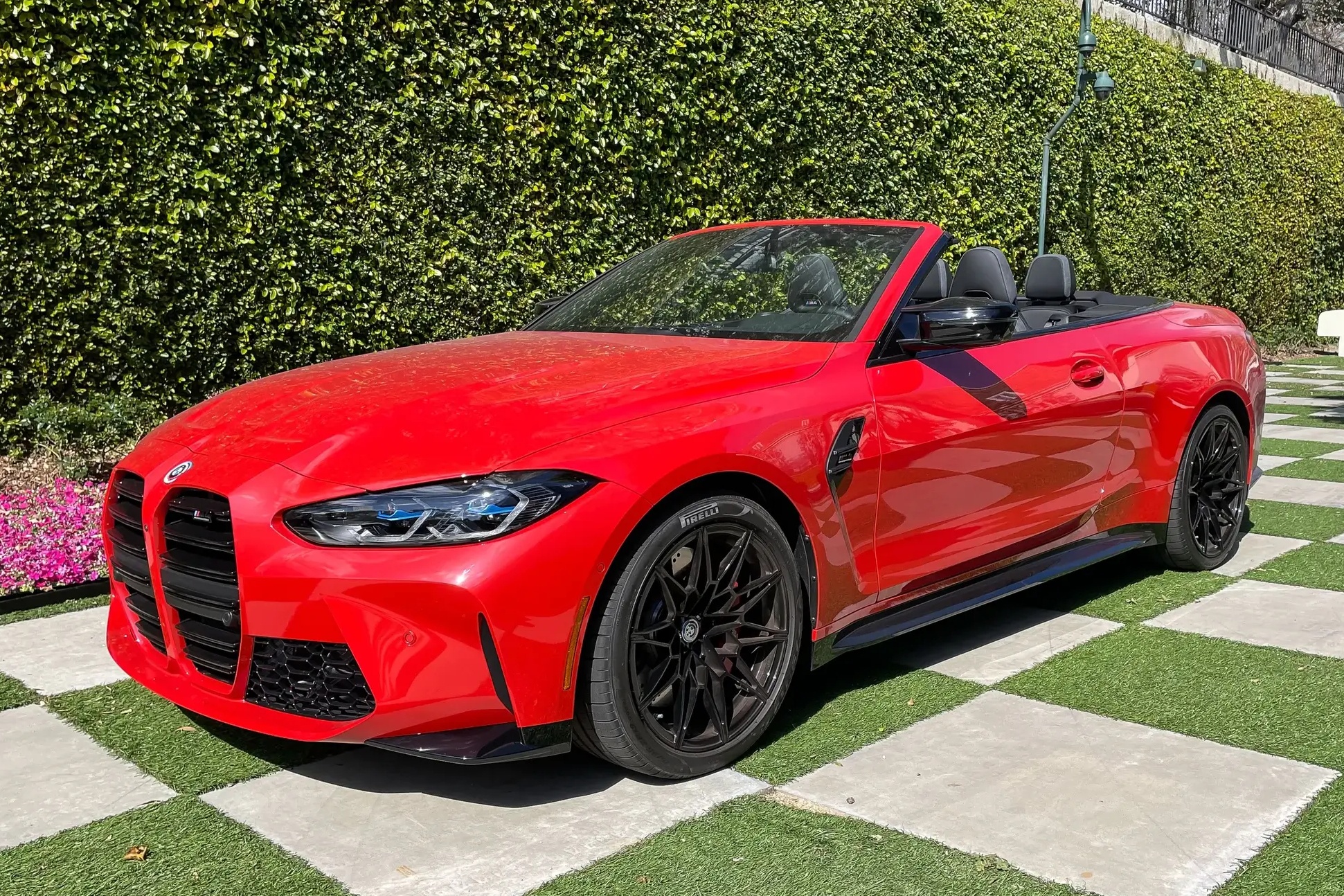 'Giat minh' chi phi thay den pha Laser cua BMW hinh anh