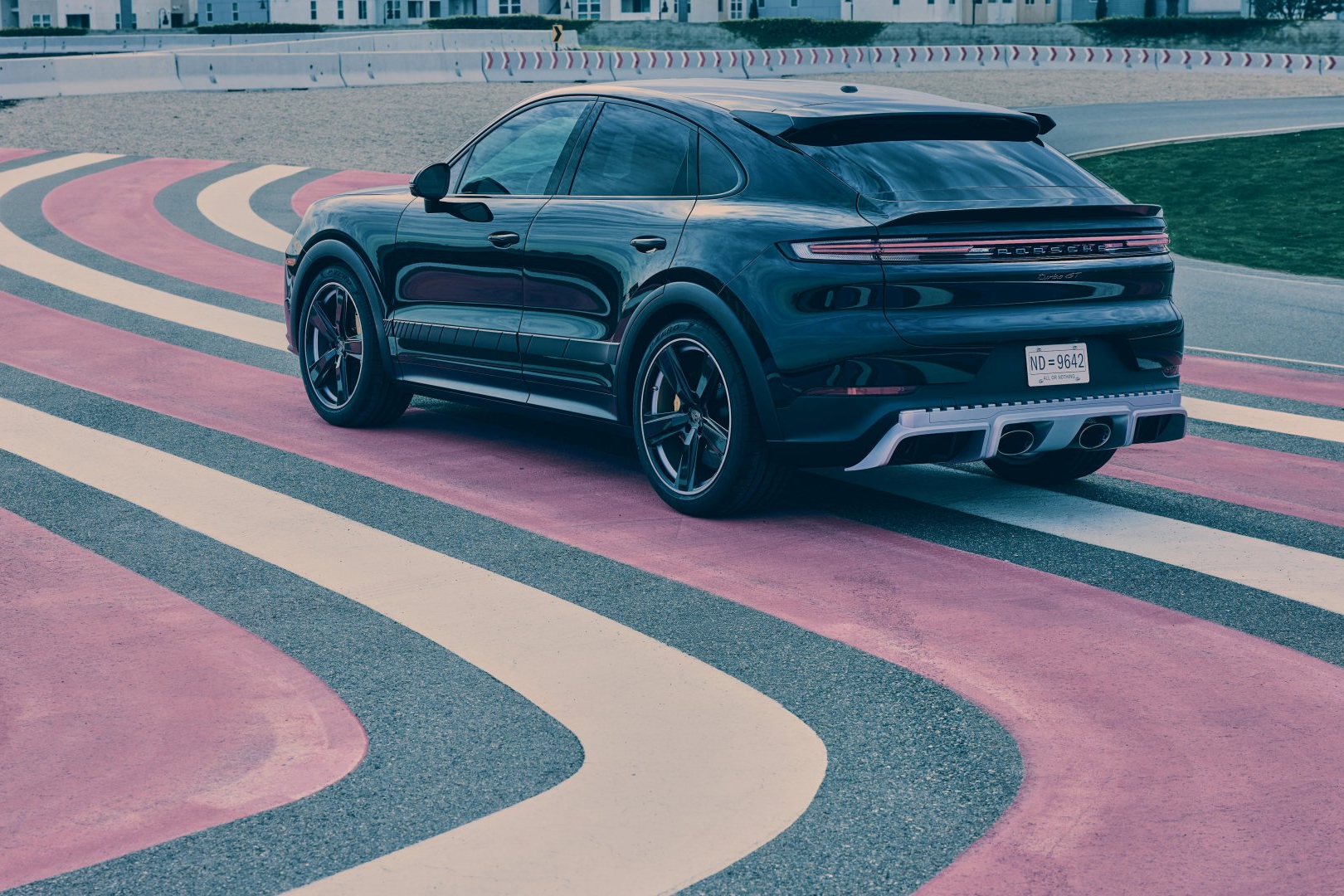 resident evil,  porsche,  Porsche Cayenne Turbo GT,  cayenne,  porsche caynne anh 7