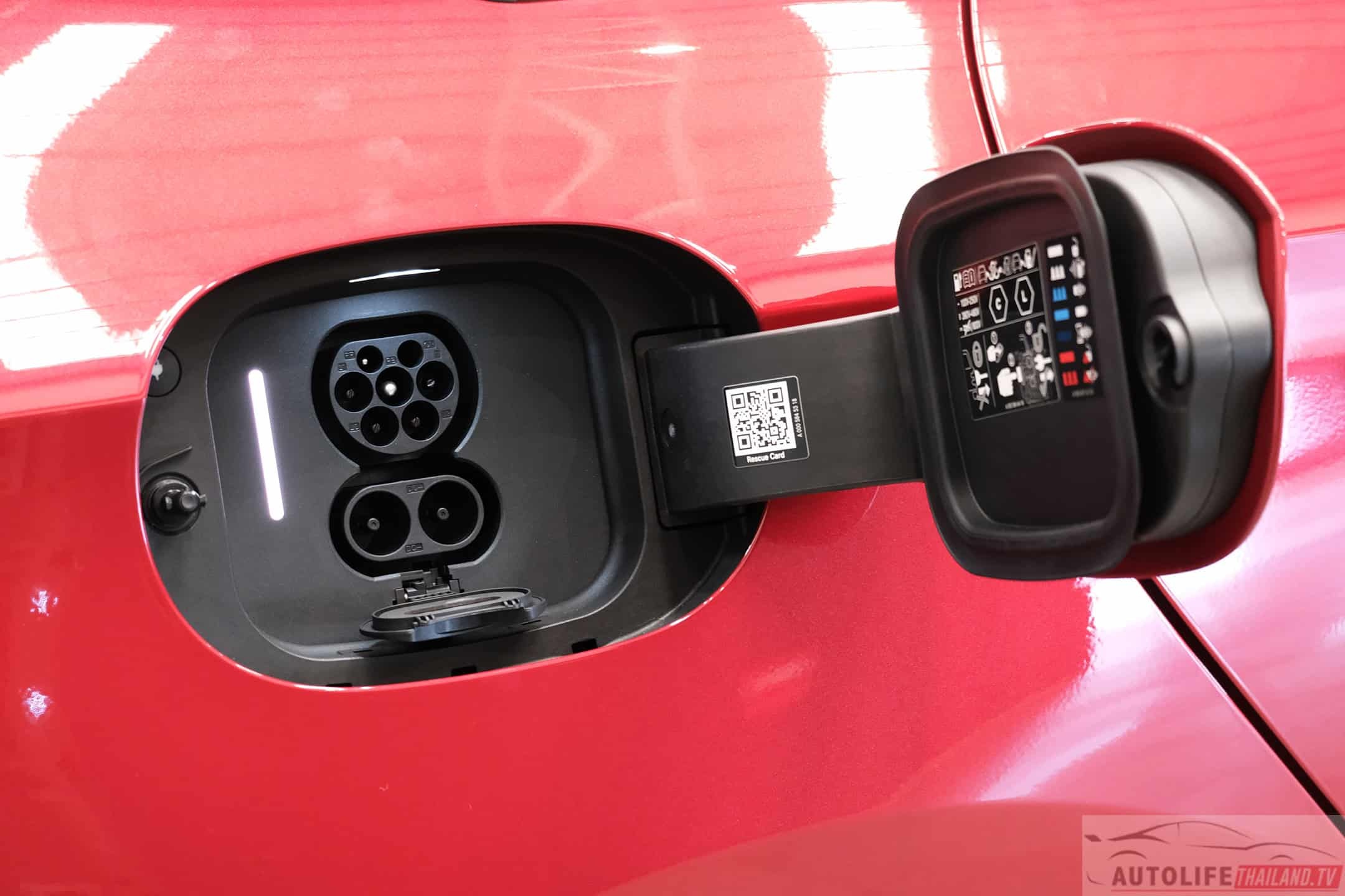 mercedes,  mercedes-benz,  cla,  cla 250+,  eq,  cla 250,  xe dien,  ev,  thai lan anh 14