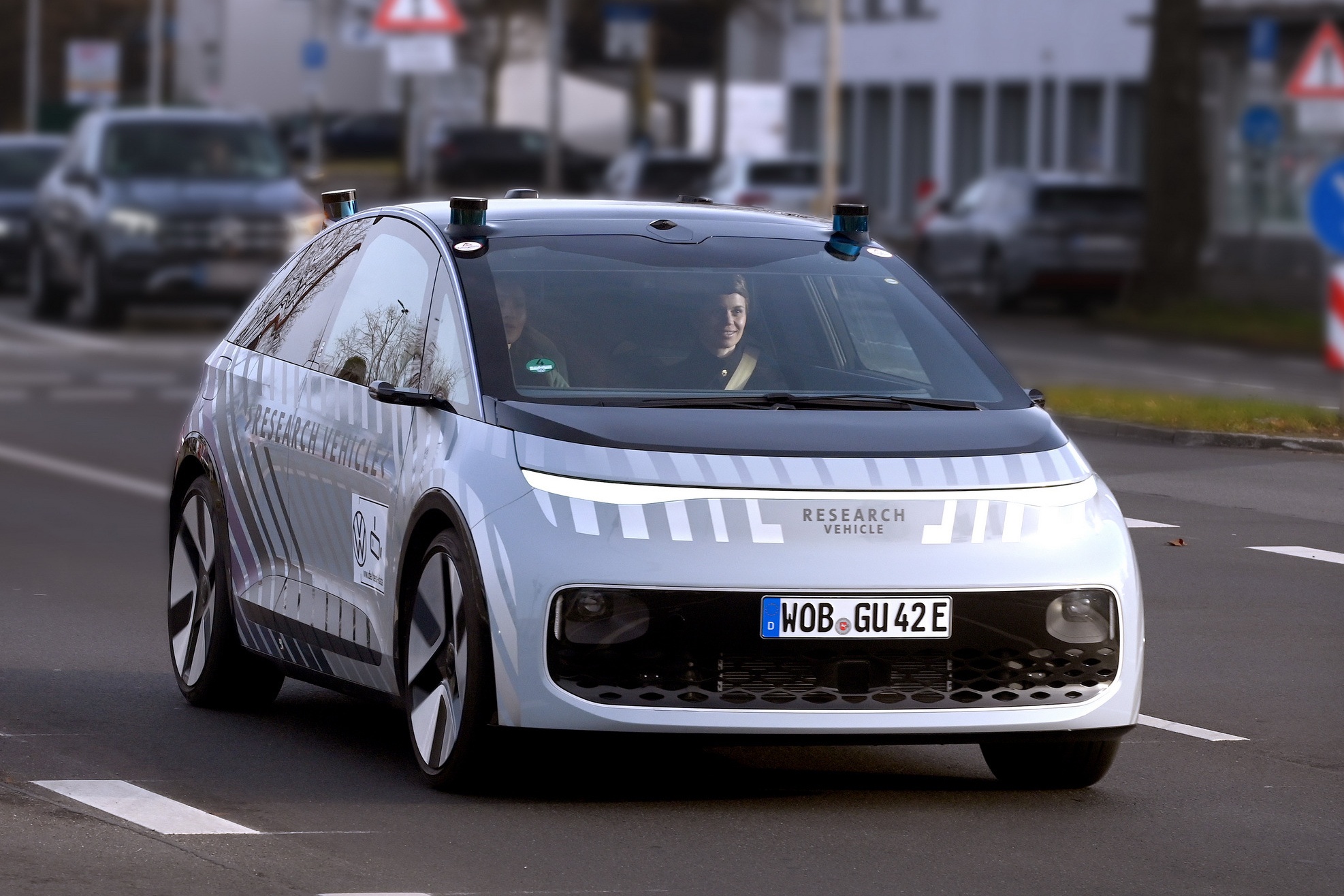 Cong nghe xe tu lai 'ngon RAM' nhu the nao? hinh anh