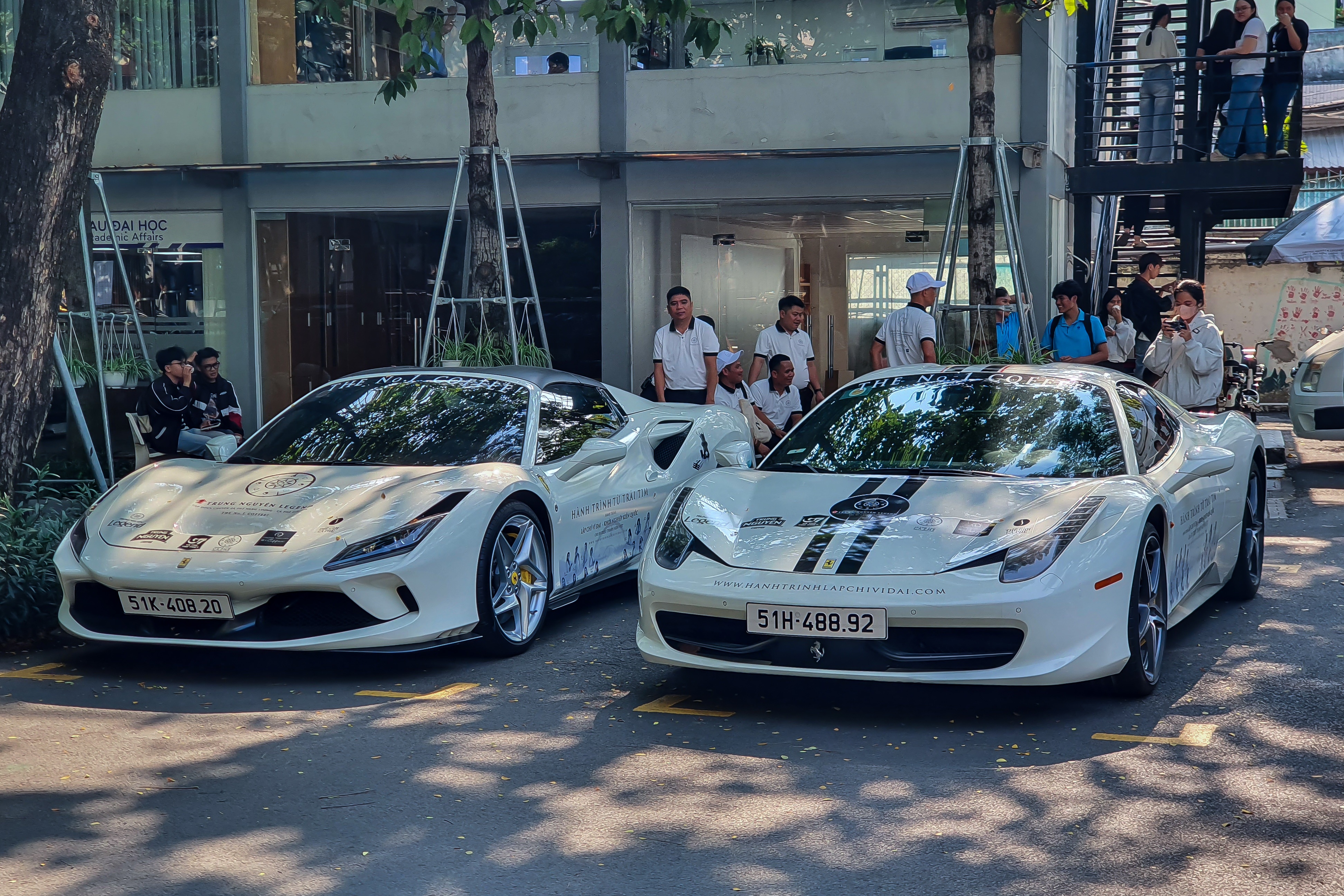 sieu xe,  ferrari,  rolls-royce,  trung nguyen,  phantom,  458 spider,  f8 spider,  range rover anh 3