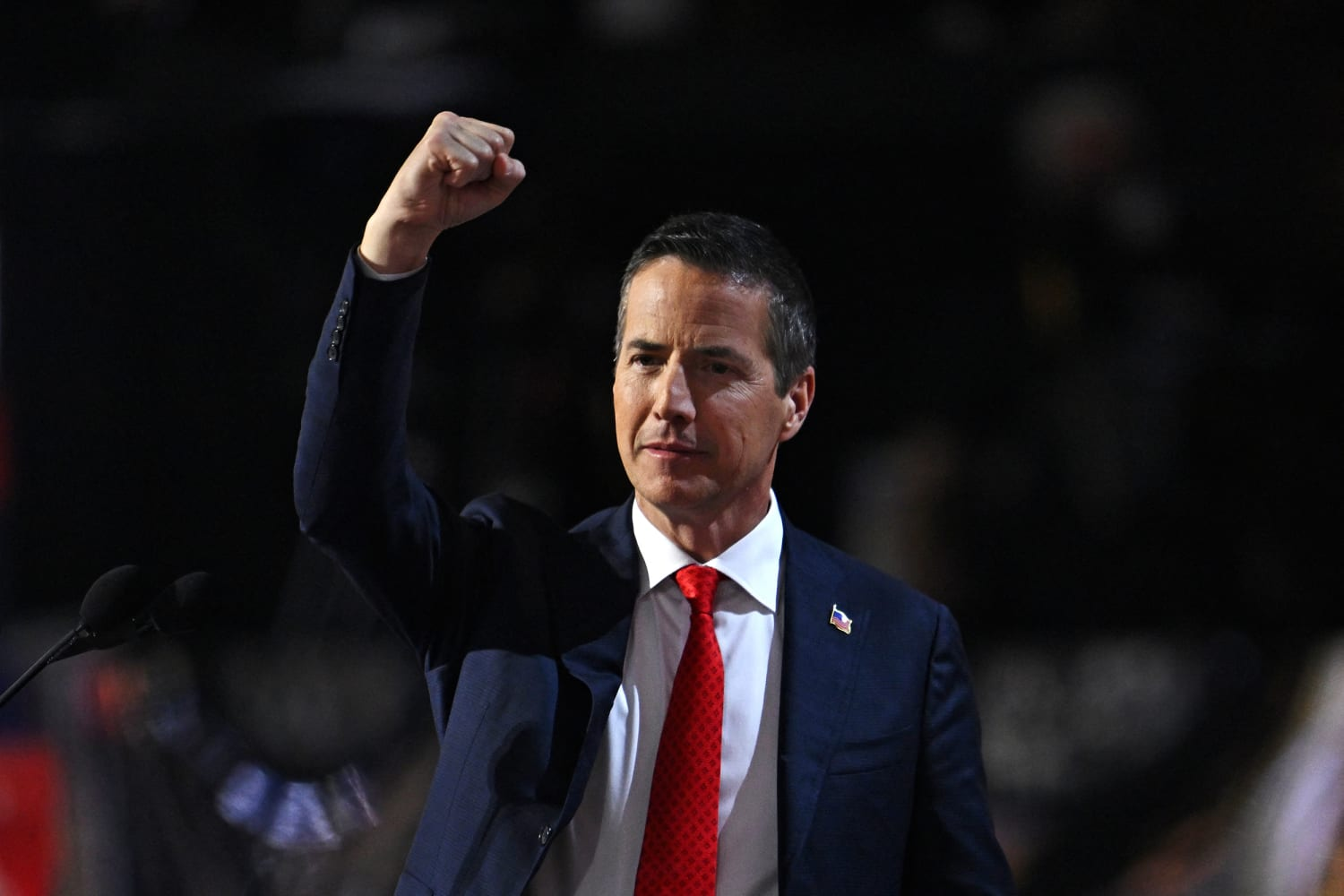 thuong nghi si,  xe trung quoc,  my,  trung quoc,  Bernie Moreno,  cong hoa,  donald trump,  tap can binh anh 1