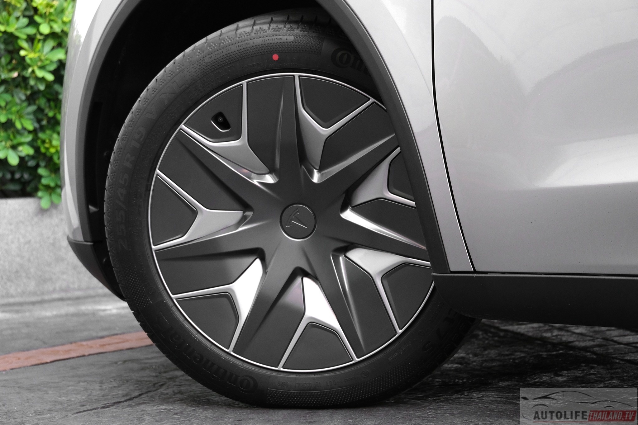 tesla,  tesla model y,  tesla model y l,  model y,  model y l,  thai lan,  xe dien,  ev,  trung quoc,  bims anh 5